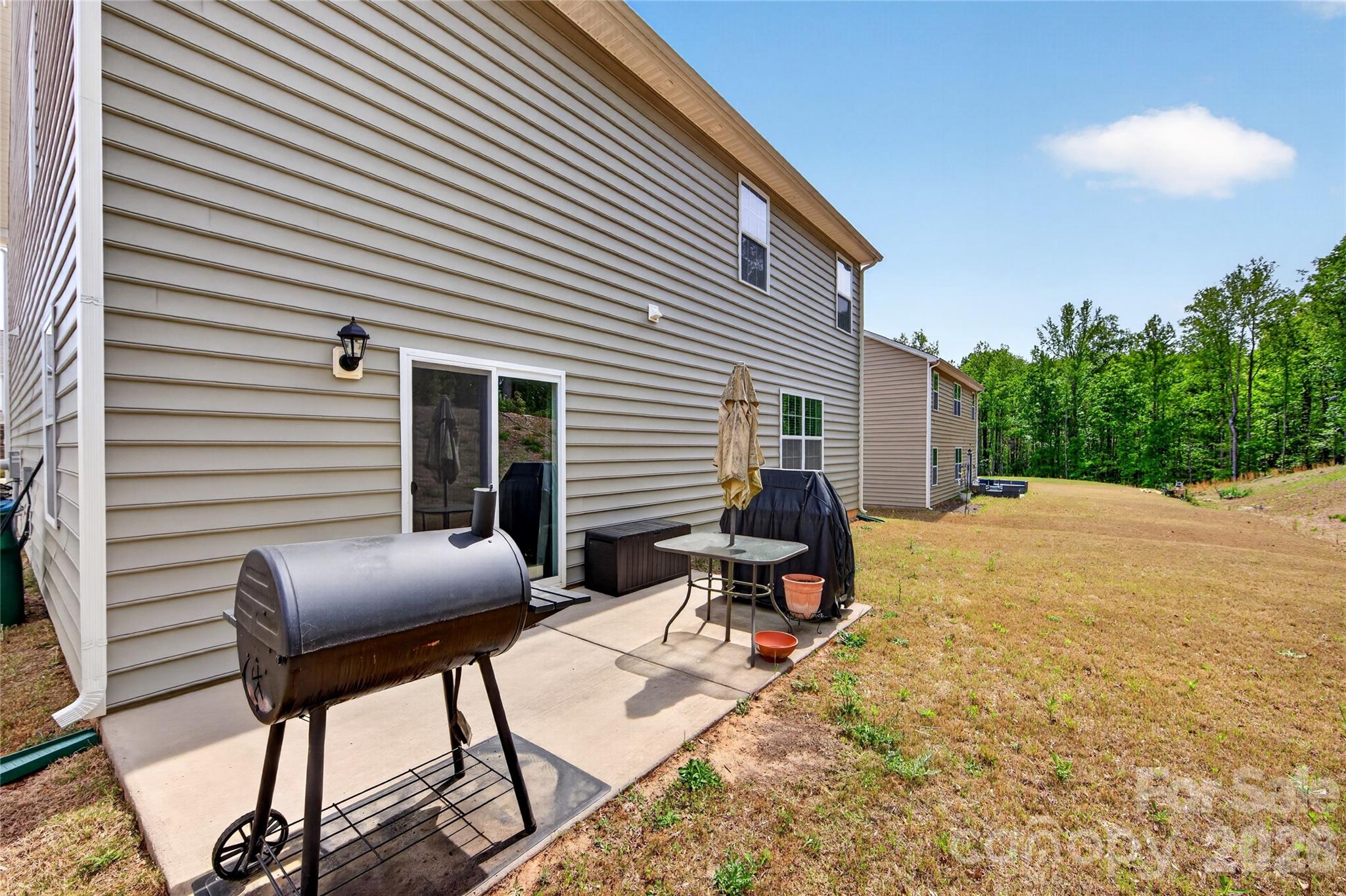 111 Beech Tree Lane — Locust