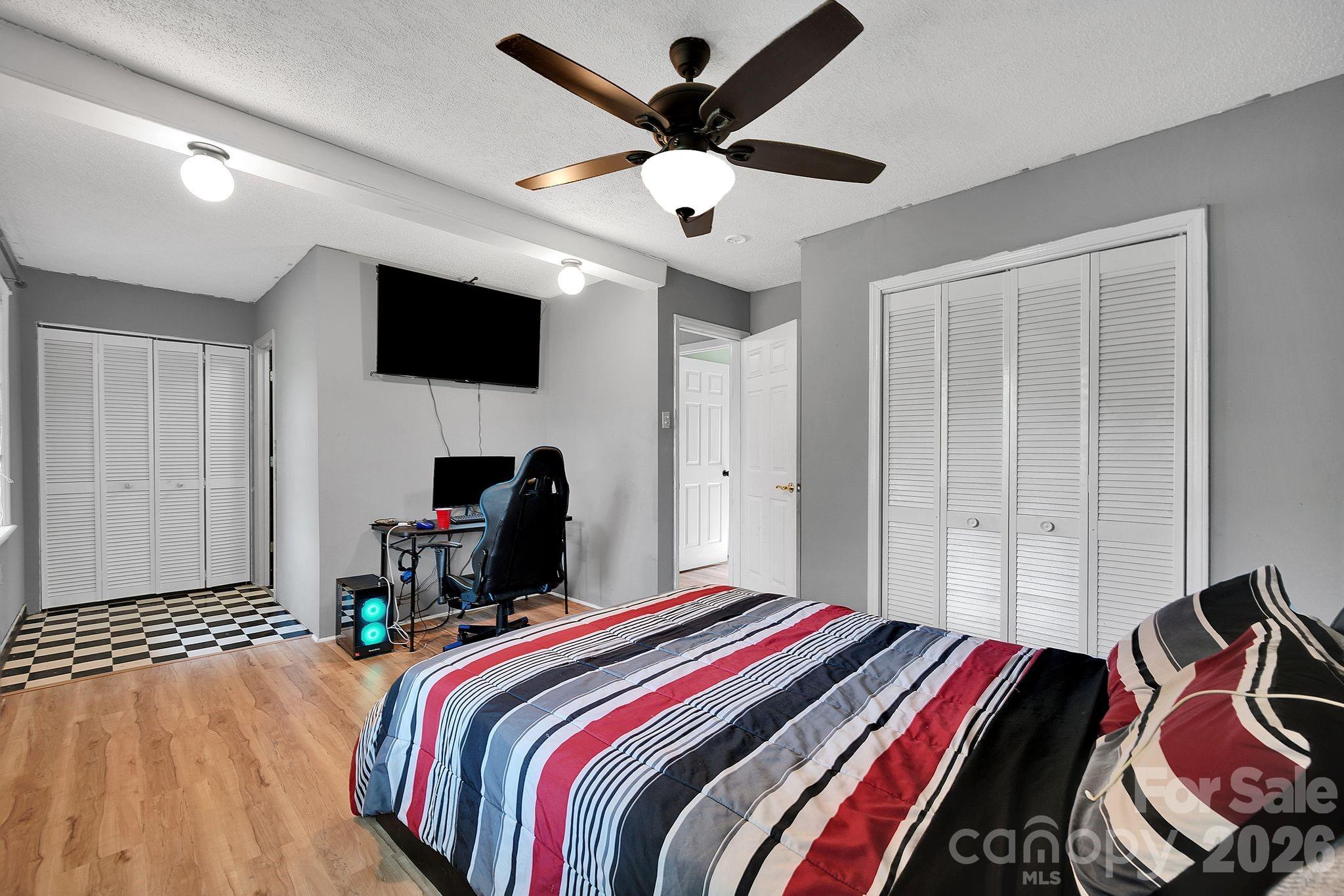 1260 Russell Road — Rock Hill