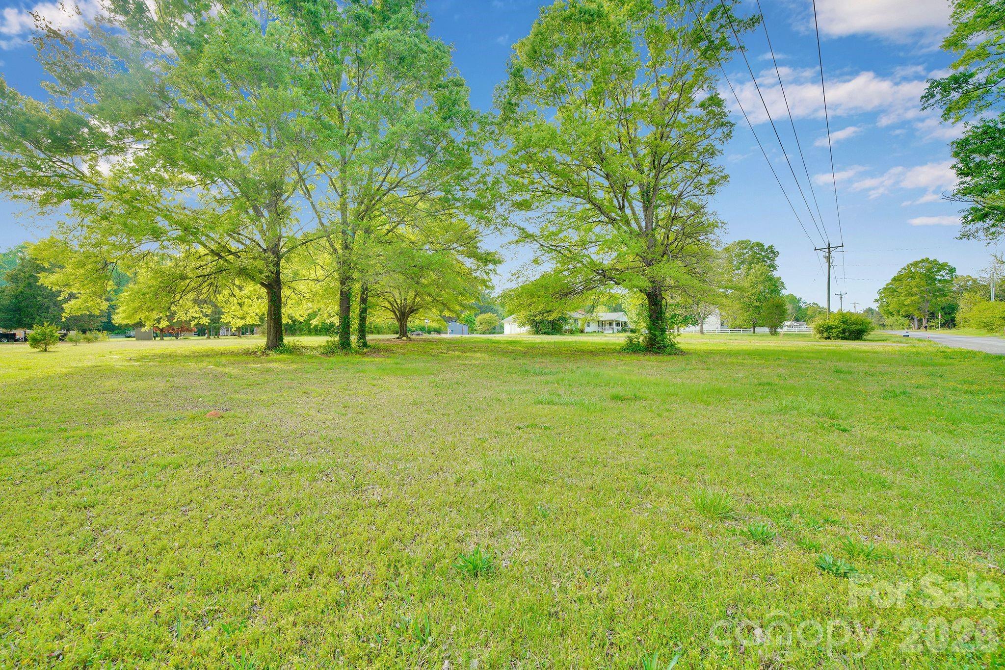 1260 Russell Road — Rock Hill