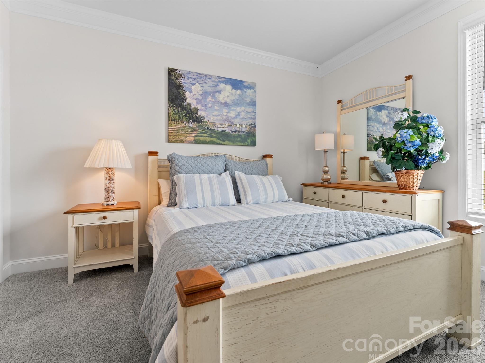108 Thornberry Road — Hendersonville