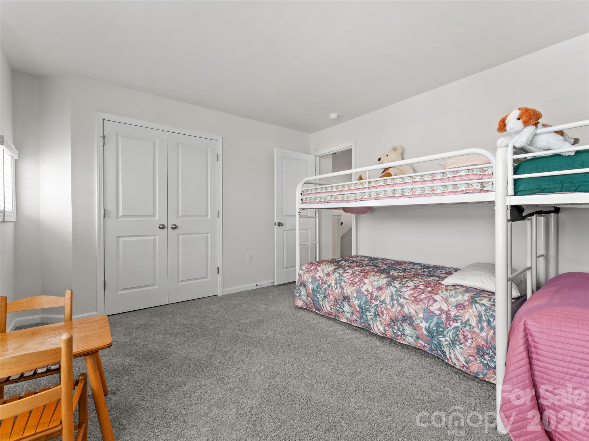 108 Thornberry Road — Hendersonville