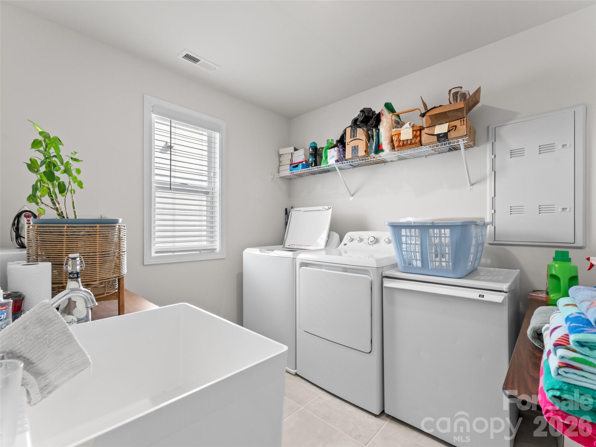 108 Thornberry Road — Hendersonville