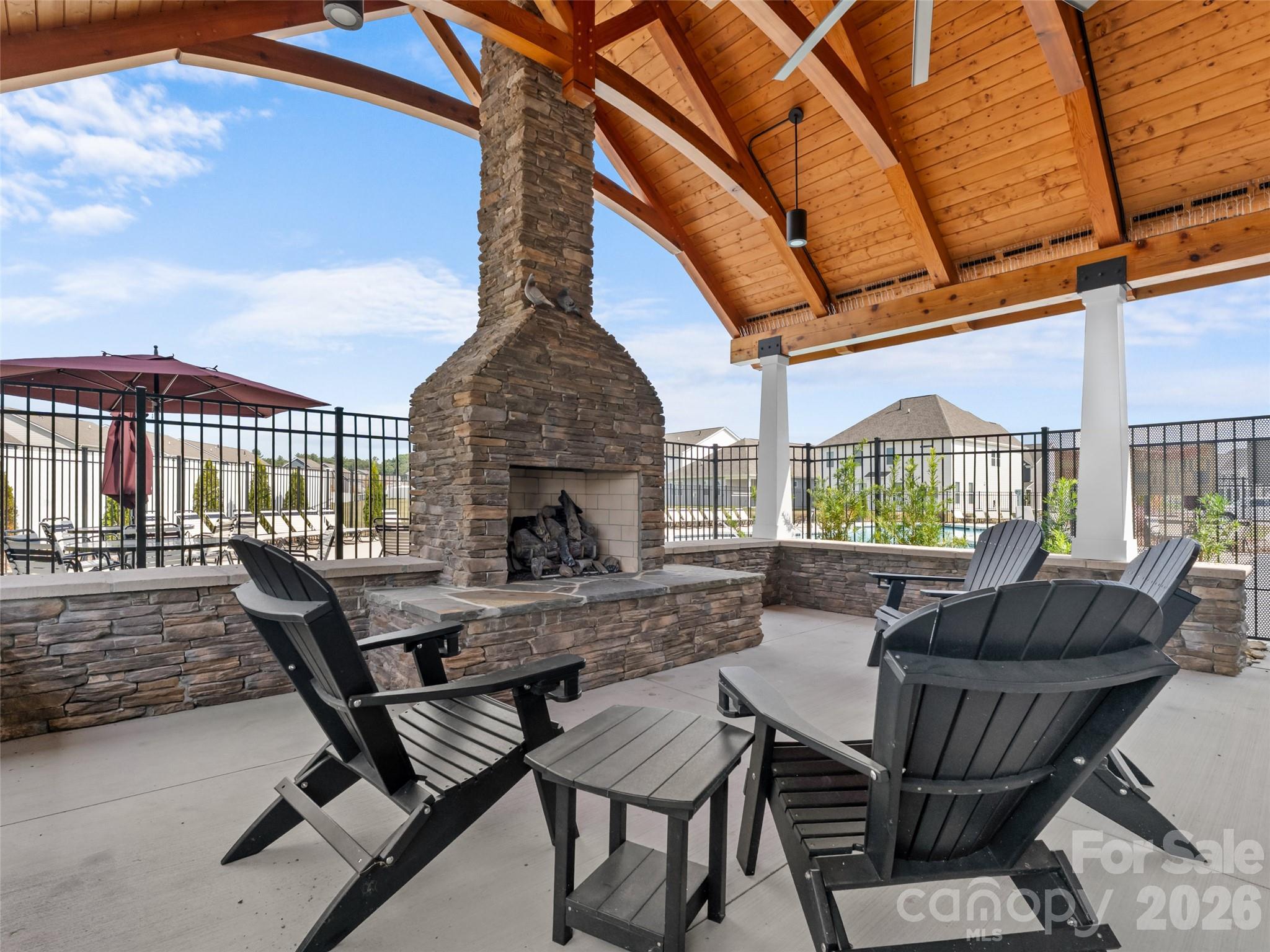 108 Thornberry Road — Hendersonville