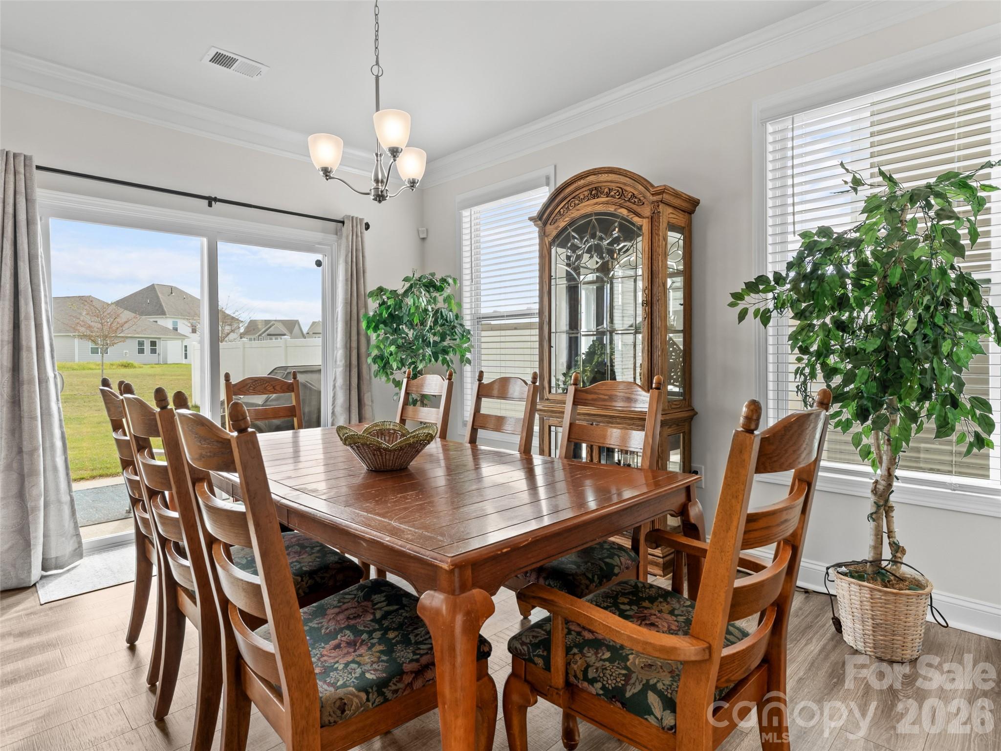 108 Thornberry Road — Hendersonville