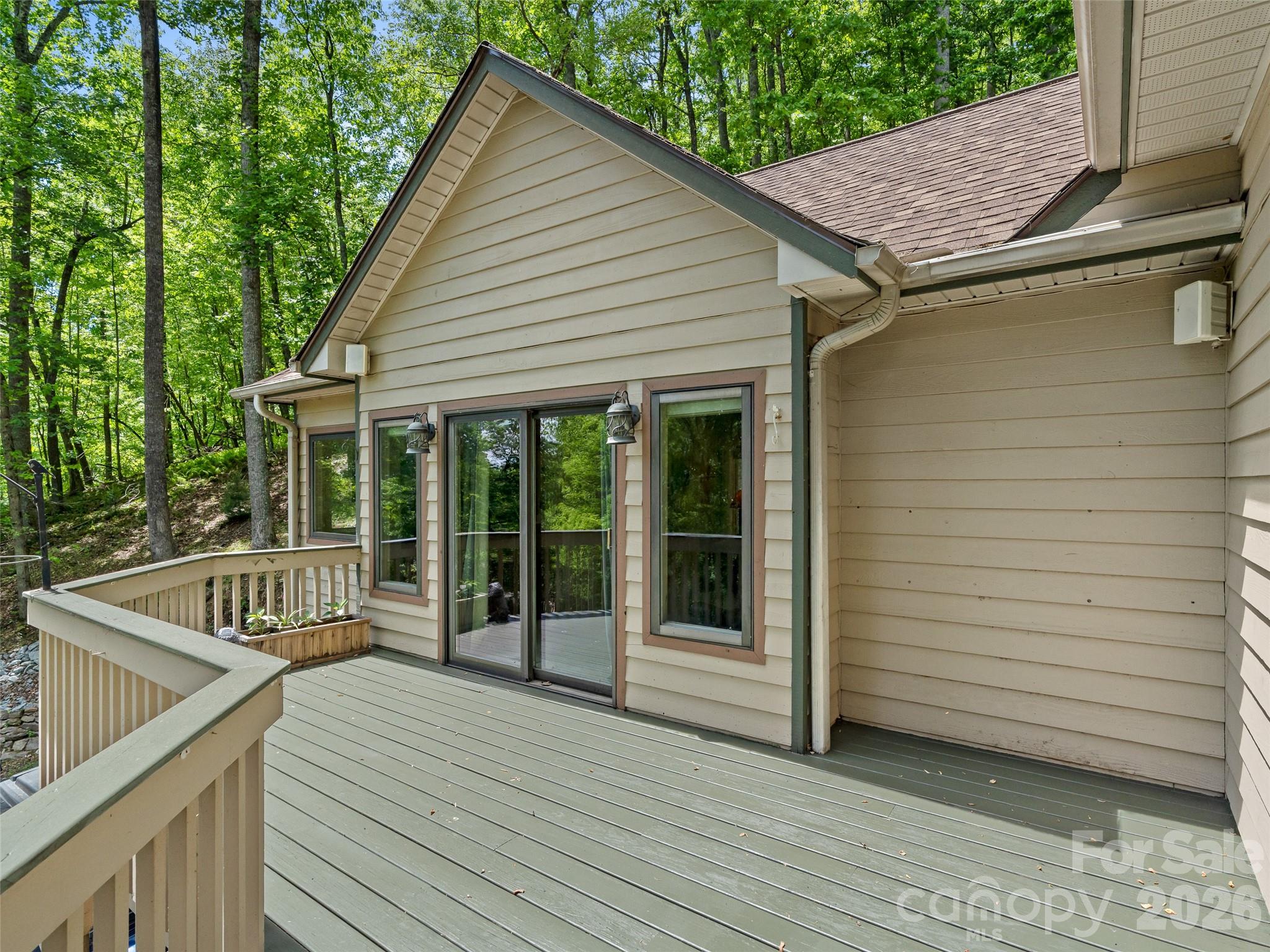 26 Walnut Drive — Mills River