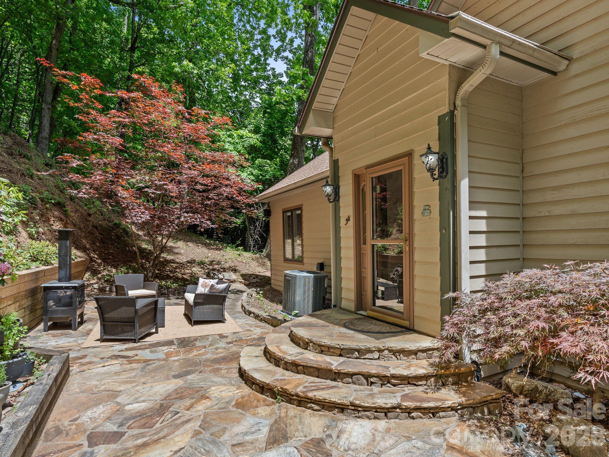 26 Walnut Drive — Mills River