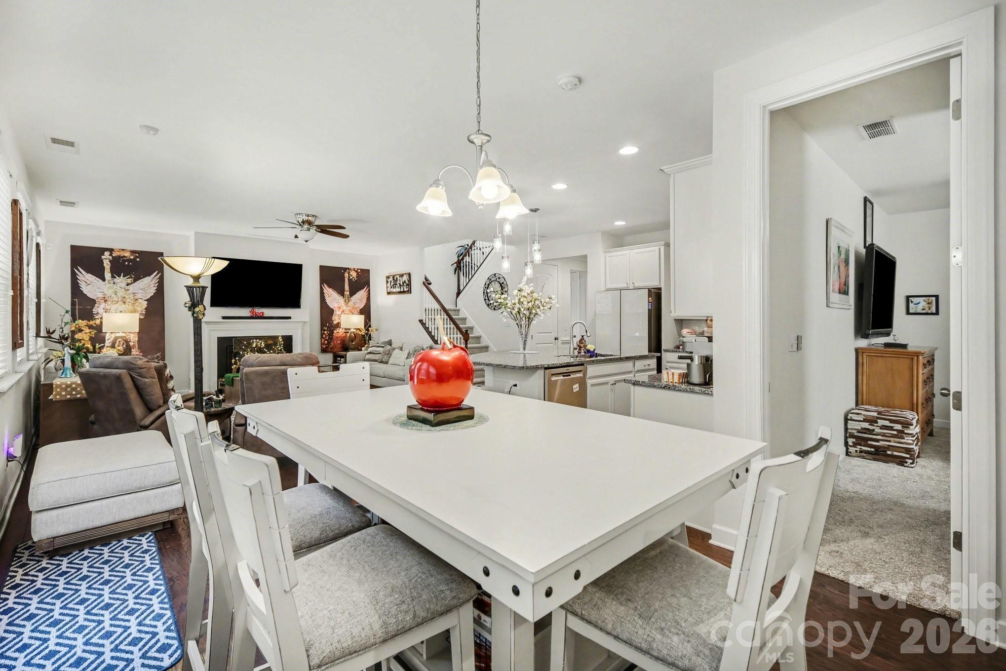 5327 Baker Lane — Clover