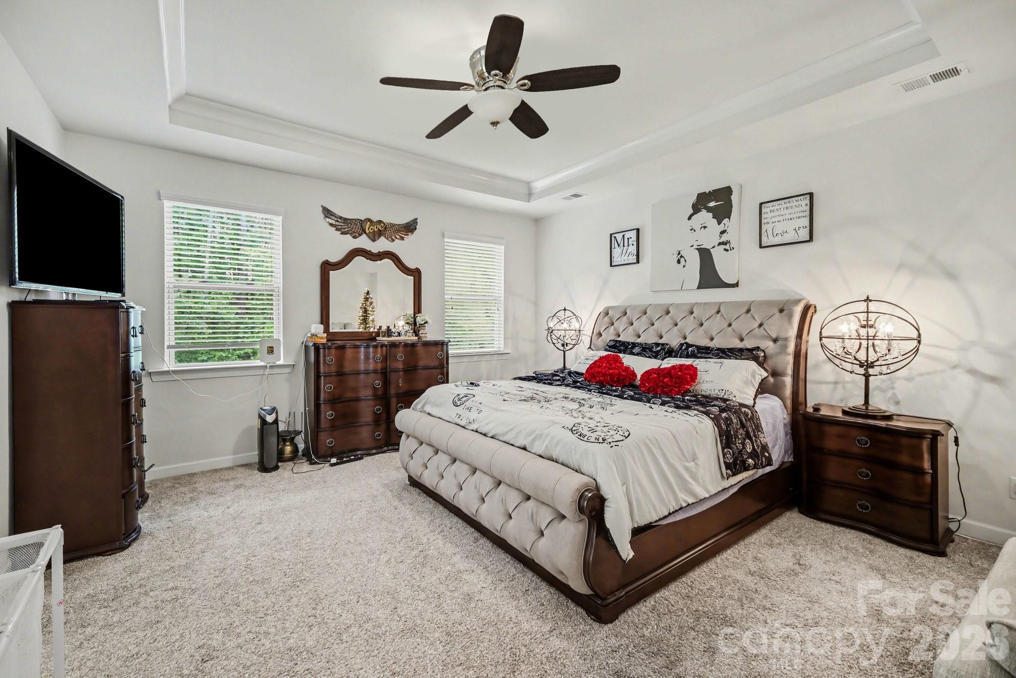 5327 Baker Lane — Clover
