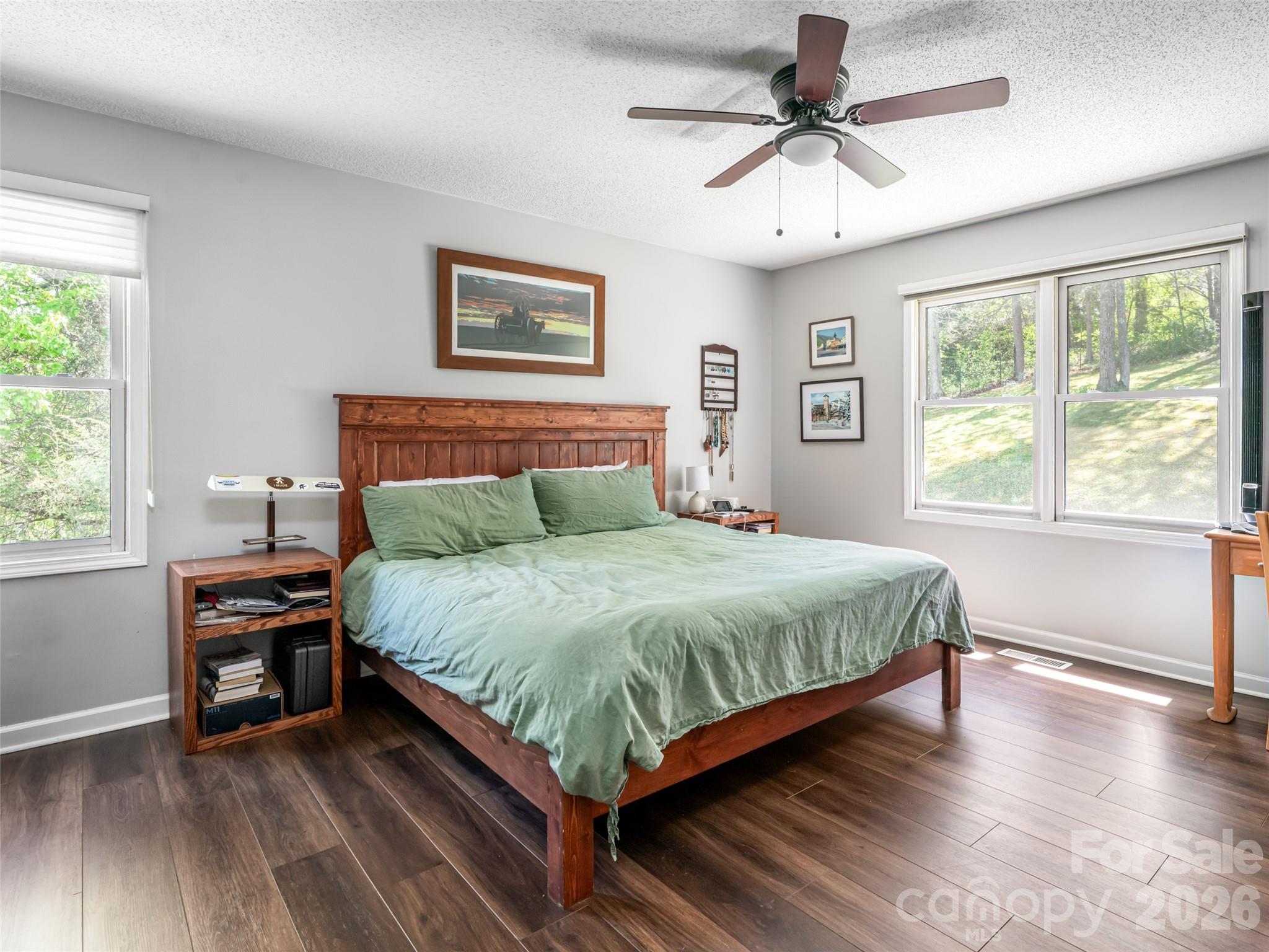 15 Tiffany Lane — Asheville