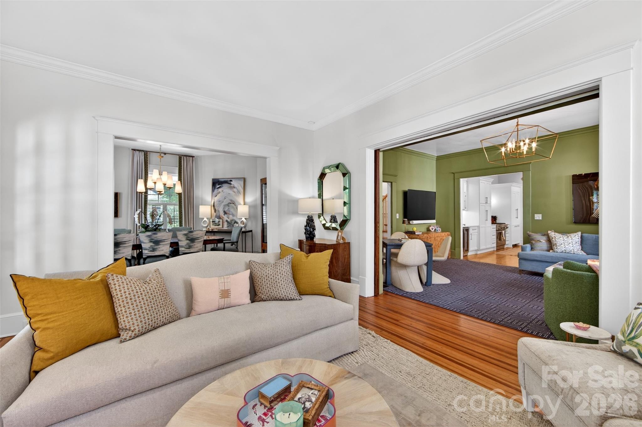828 E Worthington Avenue — Charlotte