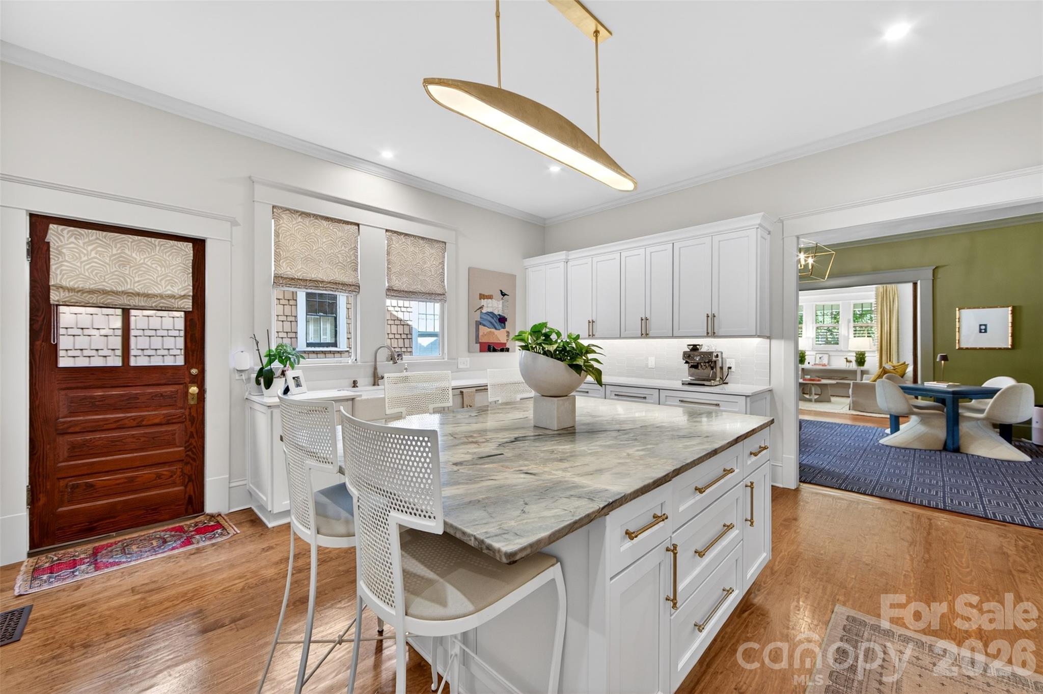 828 E Worthington Avenue — Charlotte