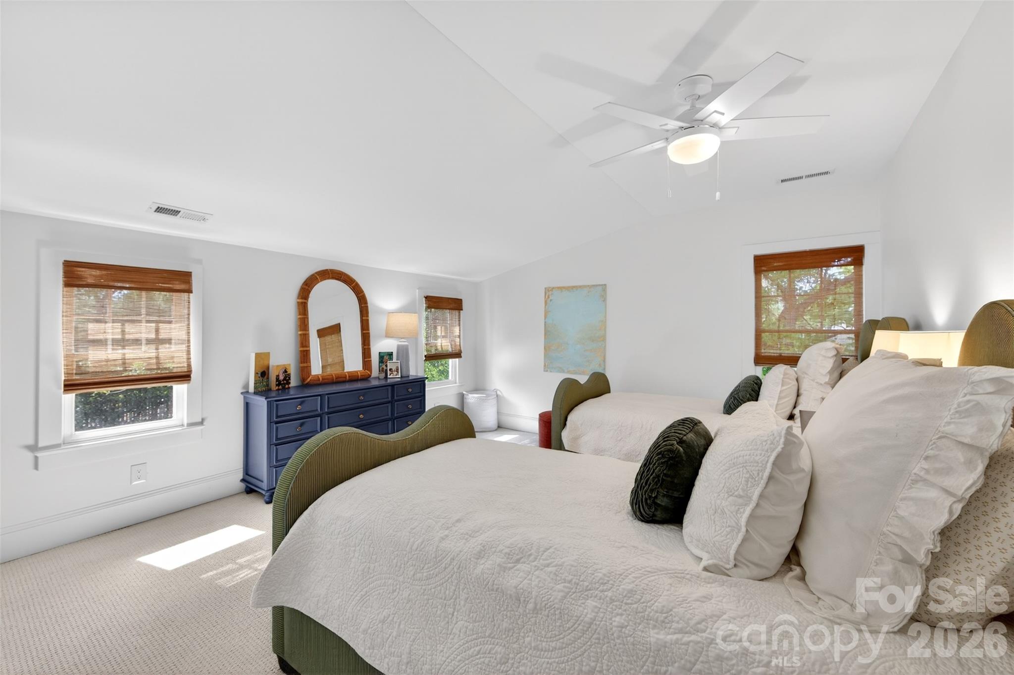 828 E Worthington Avenue — Charlotte