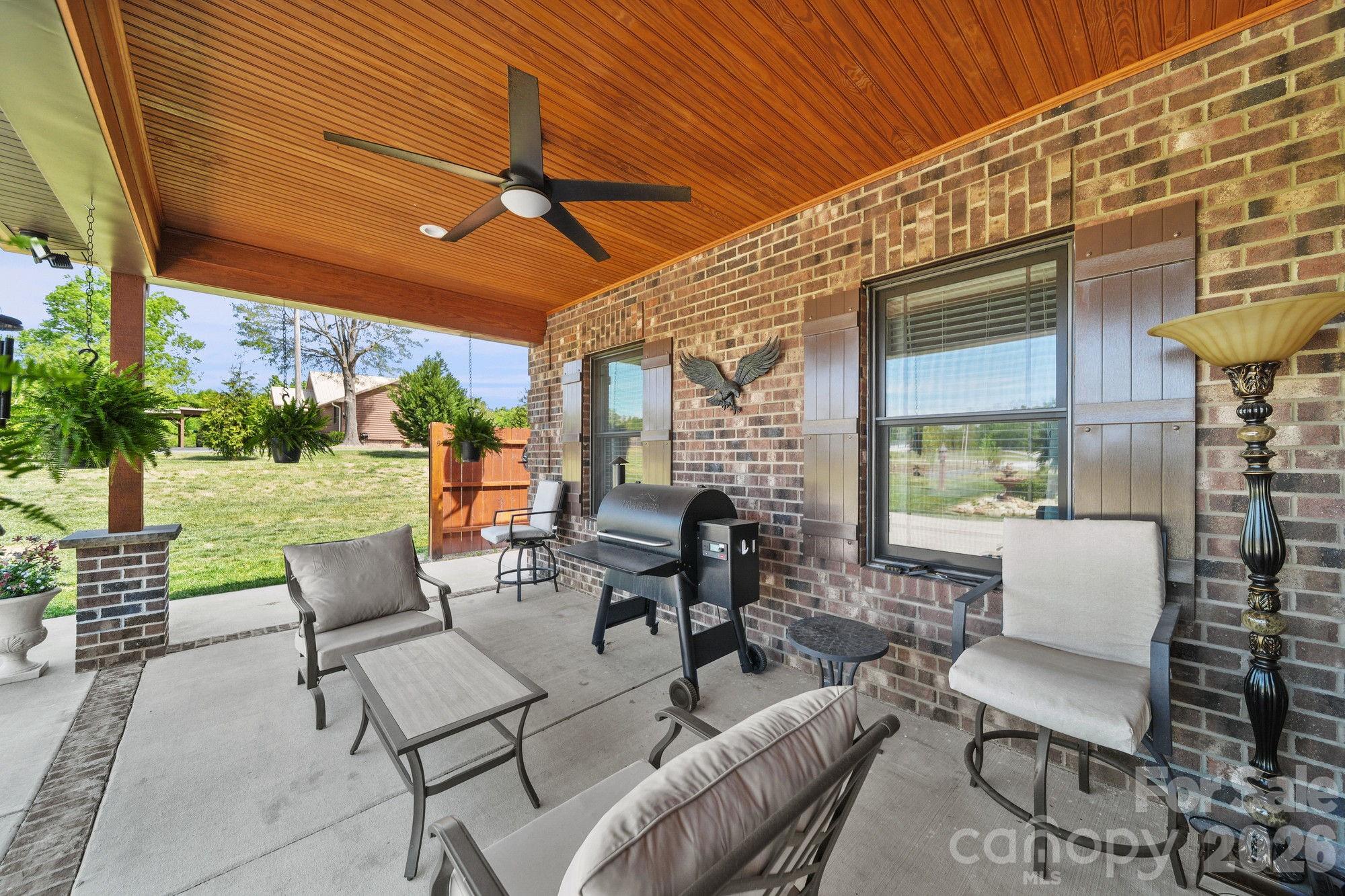 617 Caudle Road — Peachland