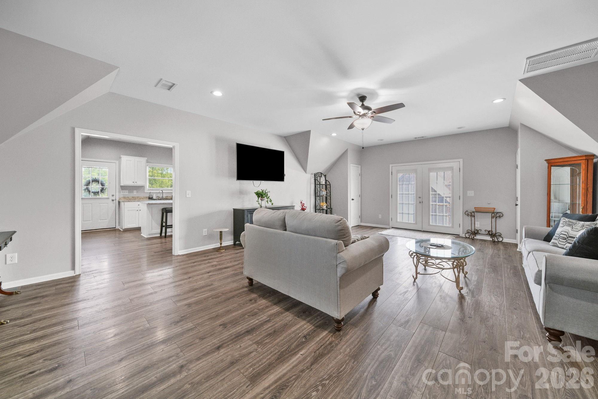 617 Caudle Road — Peachland