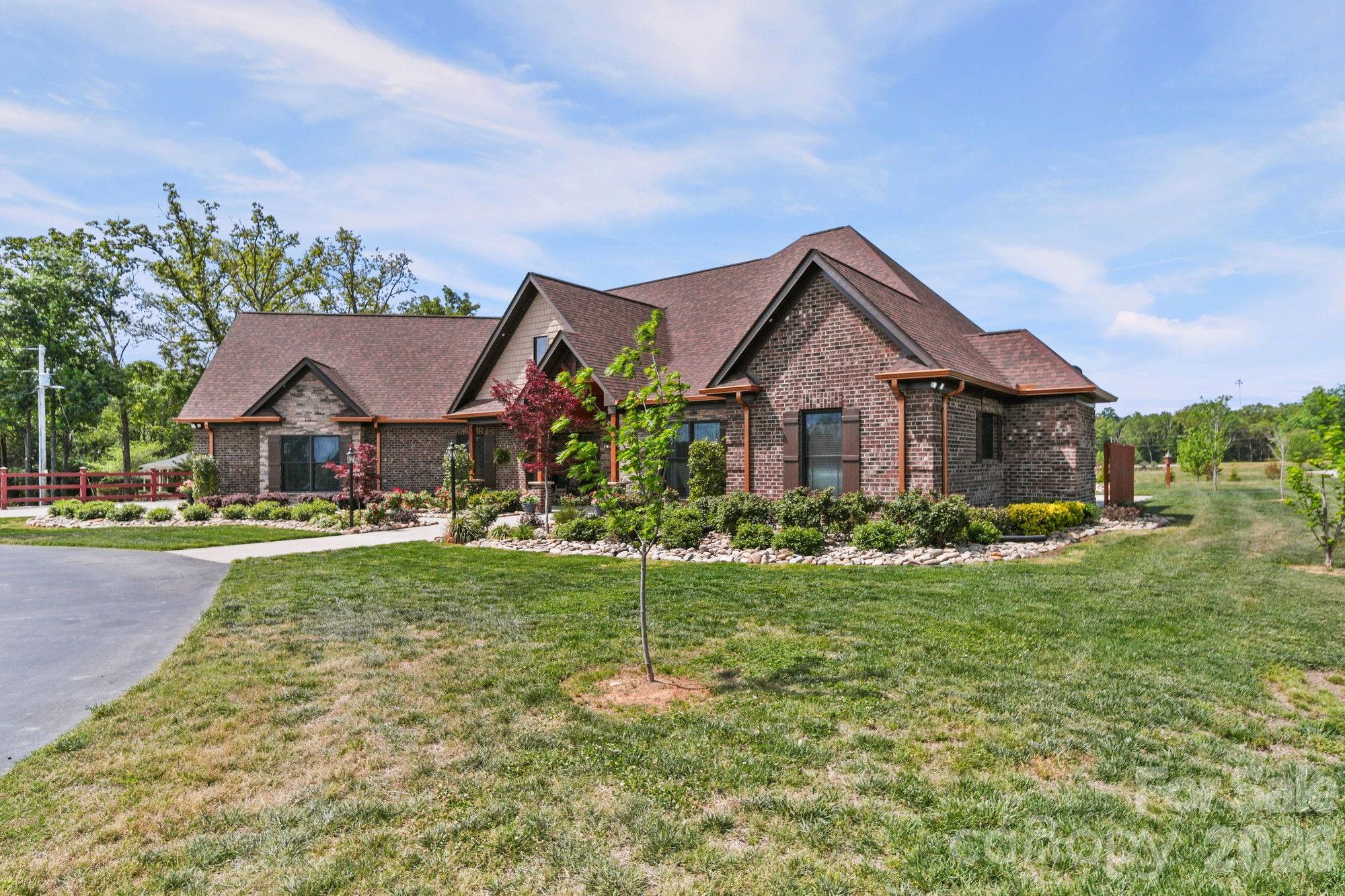 617 Caudle Road — Peachland