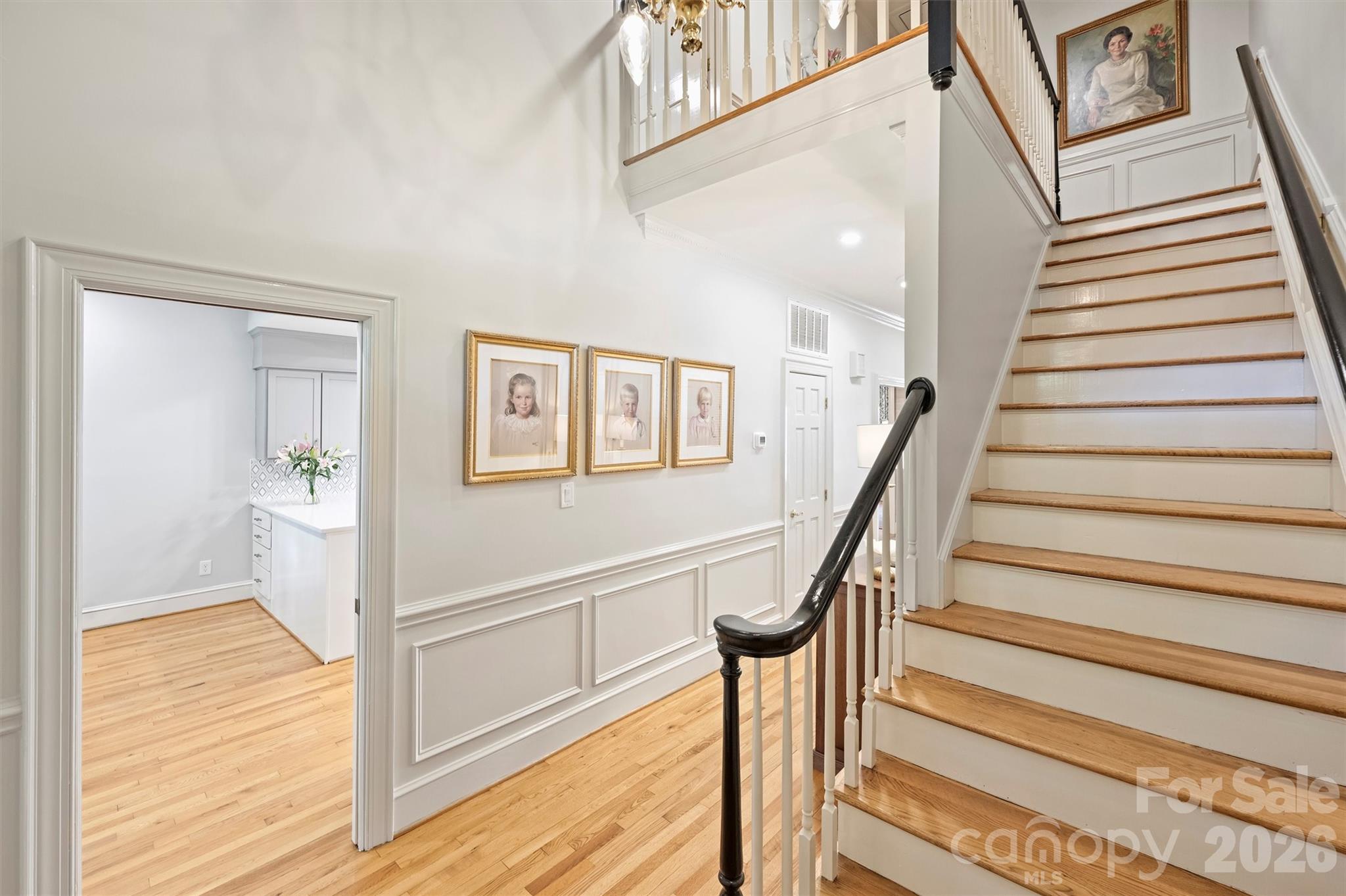 2320 Selwyn Avenue — Charlotte