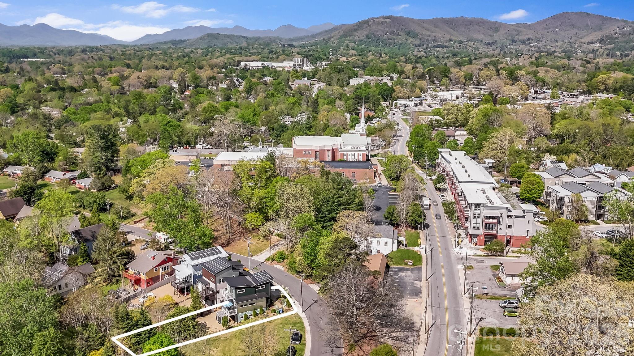 14 Sulphur Springs Road — Asheville