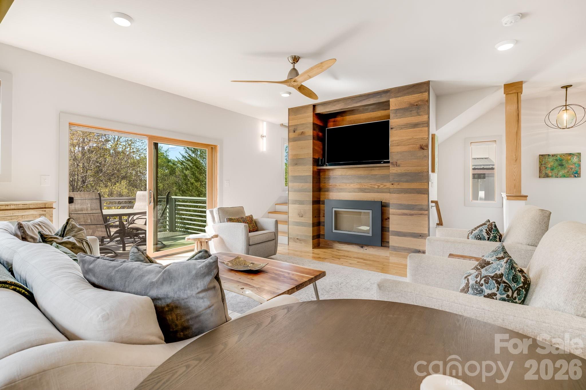 14 Sulphur Springs Road — Asheville