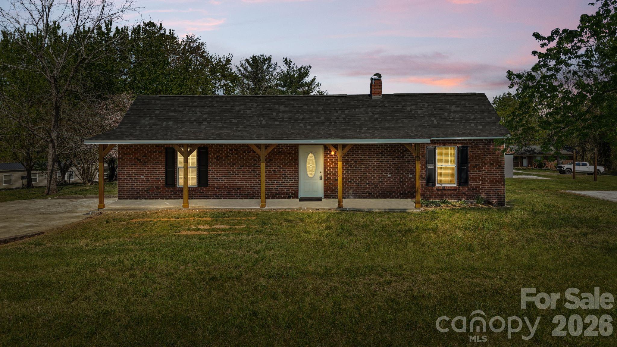 4665 Estes Drive — Granite Falls