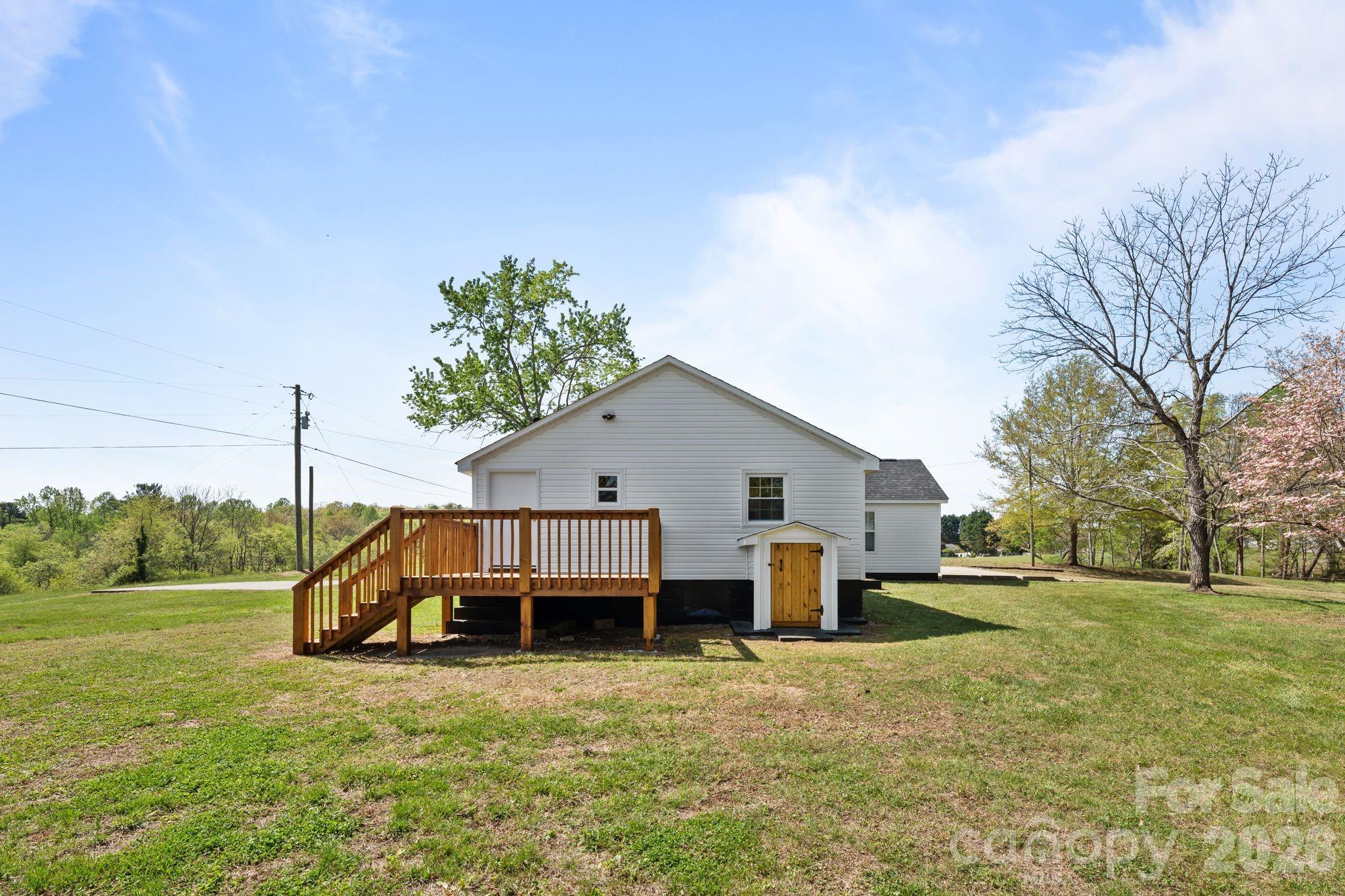 4665 Estes Drive — Granite Falls