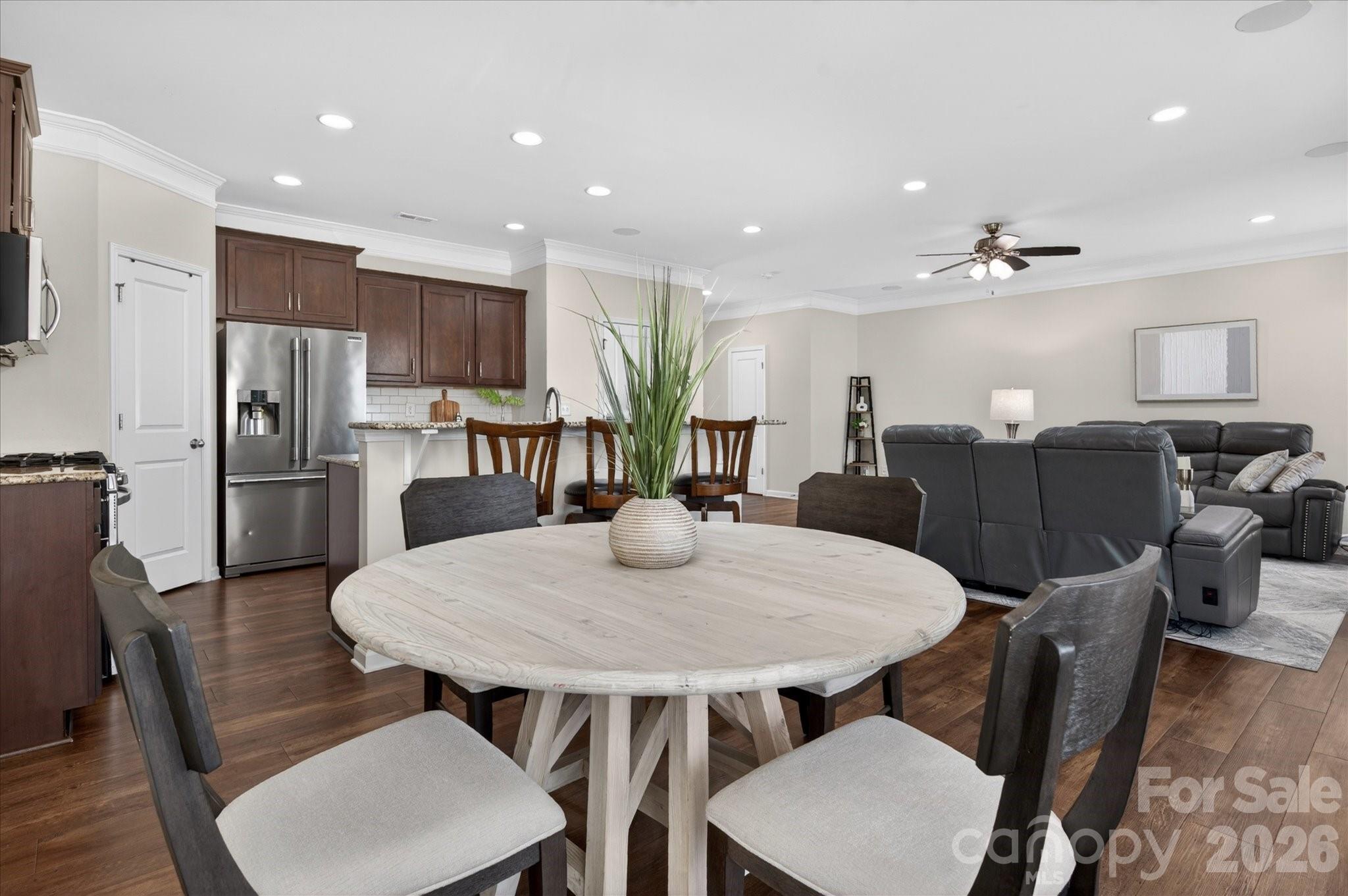 2032 Pinyon Lane — Lancaster