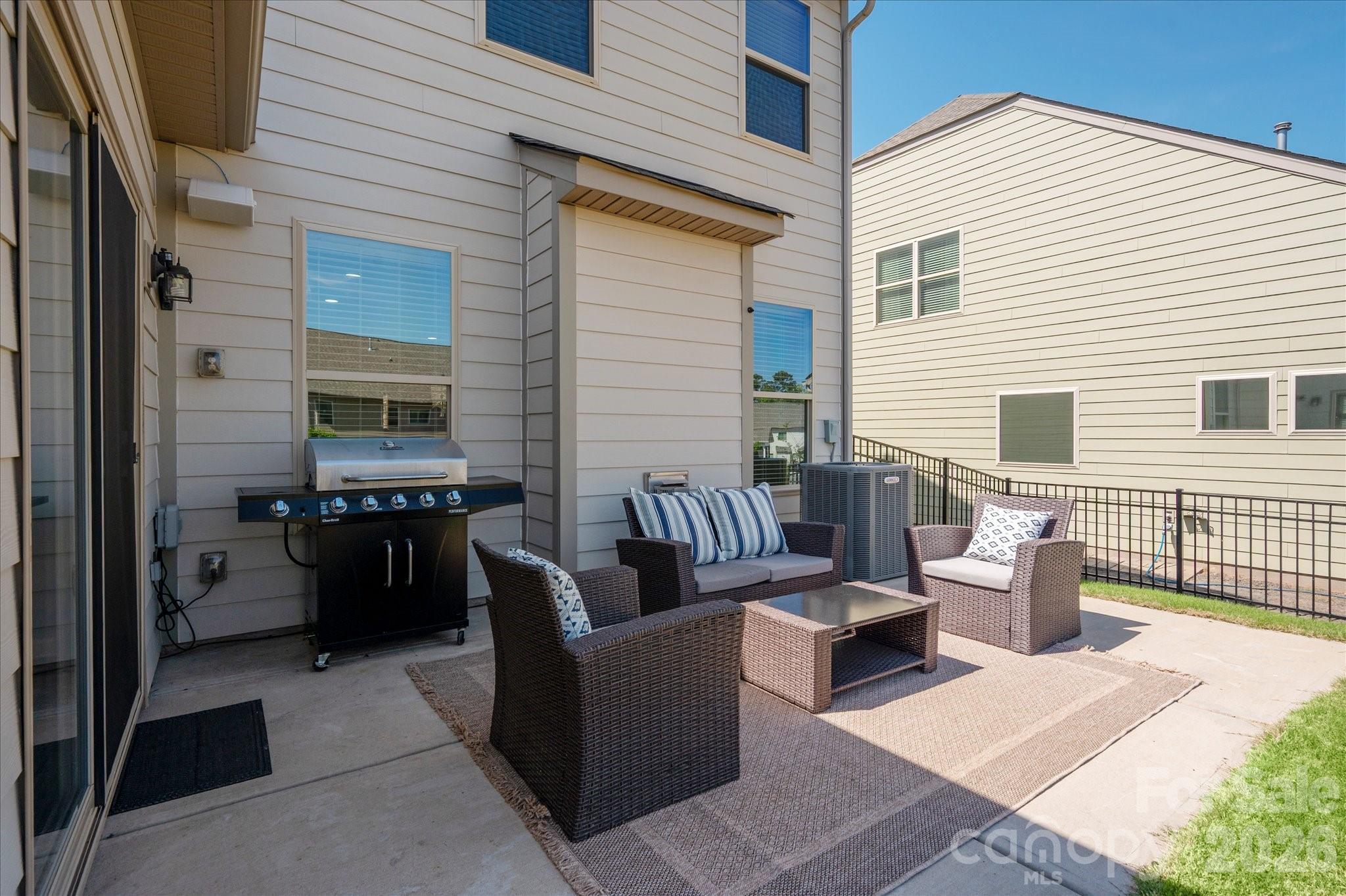 2032 Pinyon Lane — Lancaster