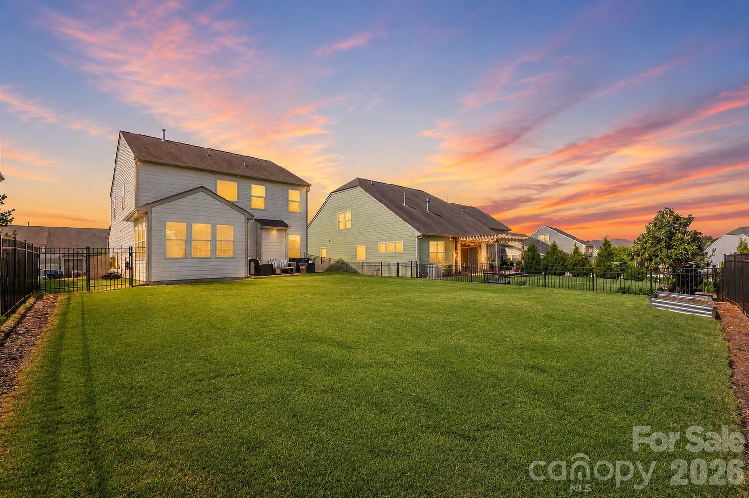 2032 Pinyon Lane — Lancaster