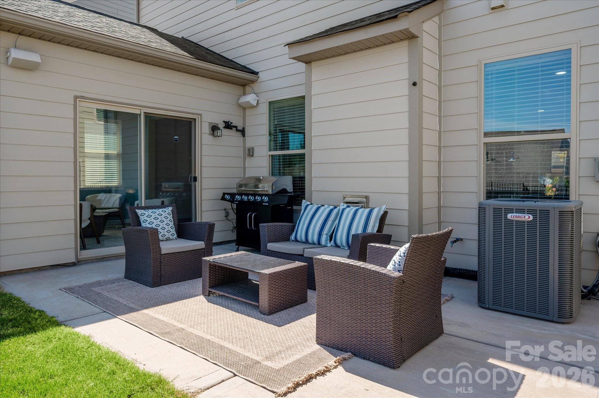 2032 Pinyon Lane — Lancaster