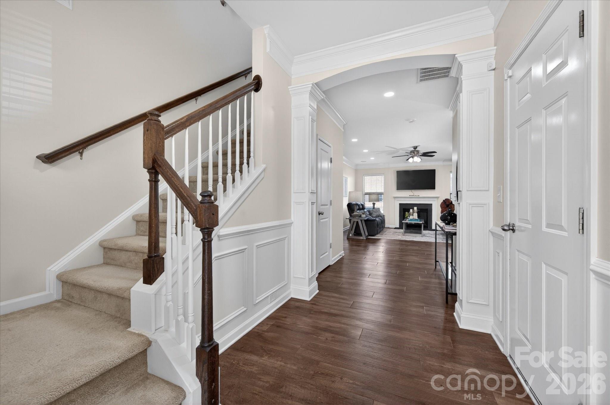 2032 Pinyon Lane — Lancaster