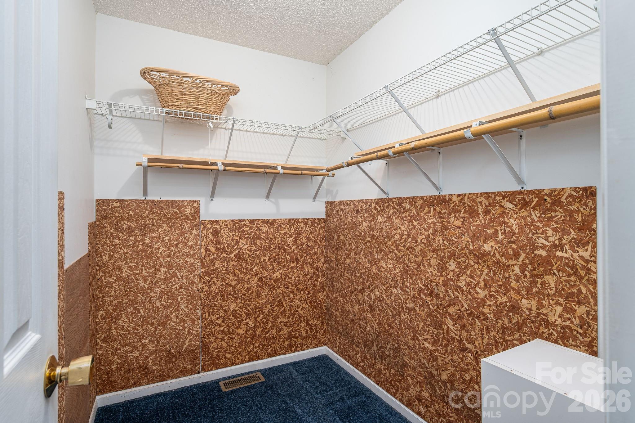 260 Houser Road — Blacksburg
