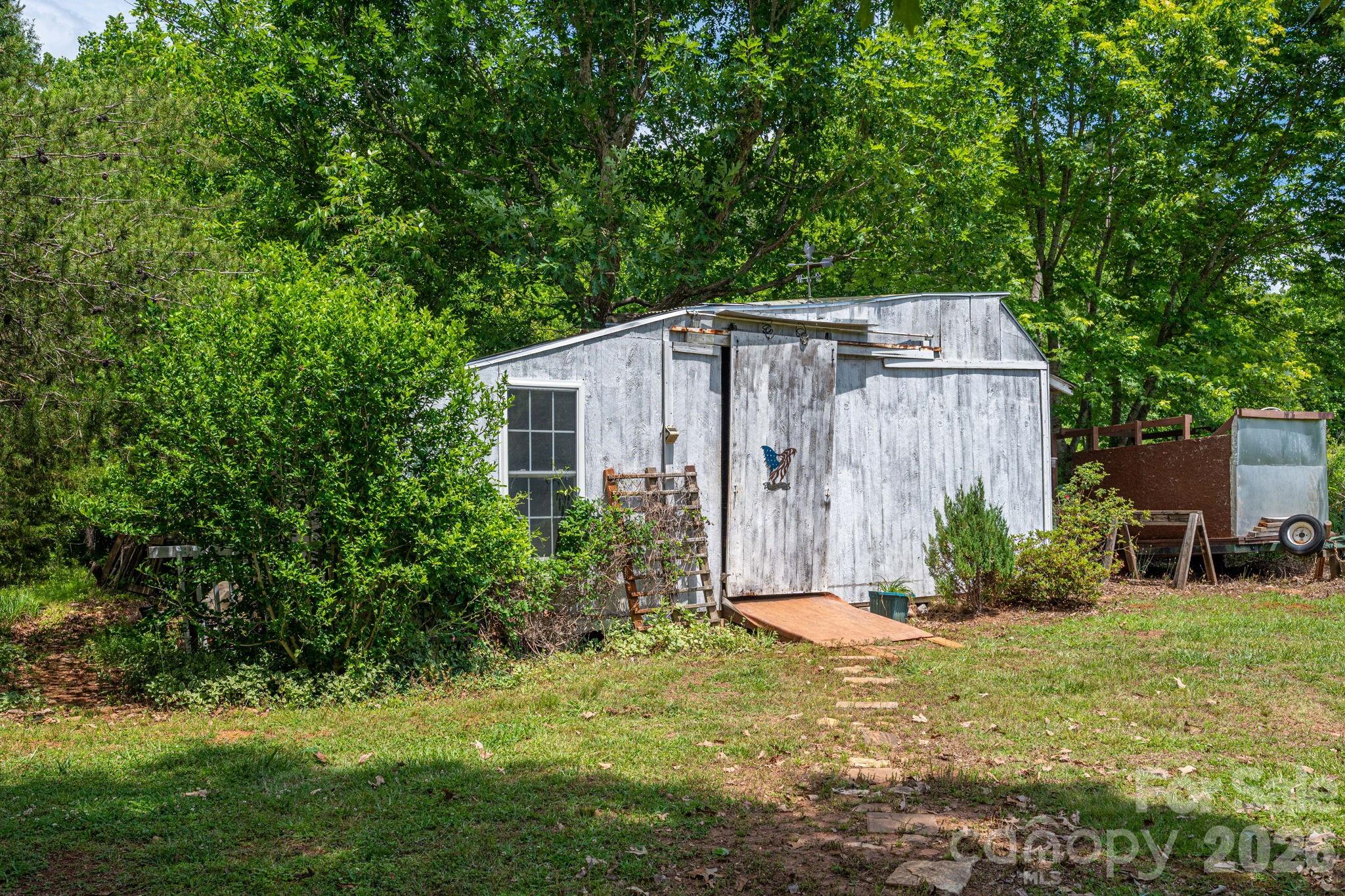 260 Houser Road — Blacksburg