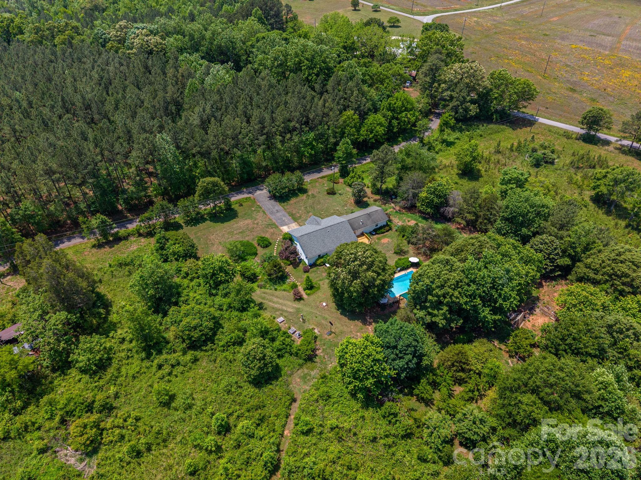 260 Houser Road — Blacksburg