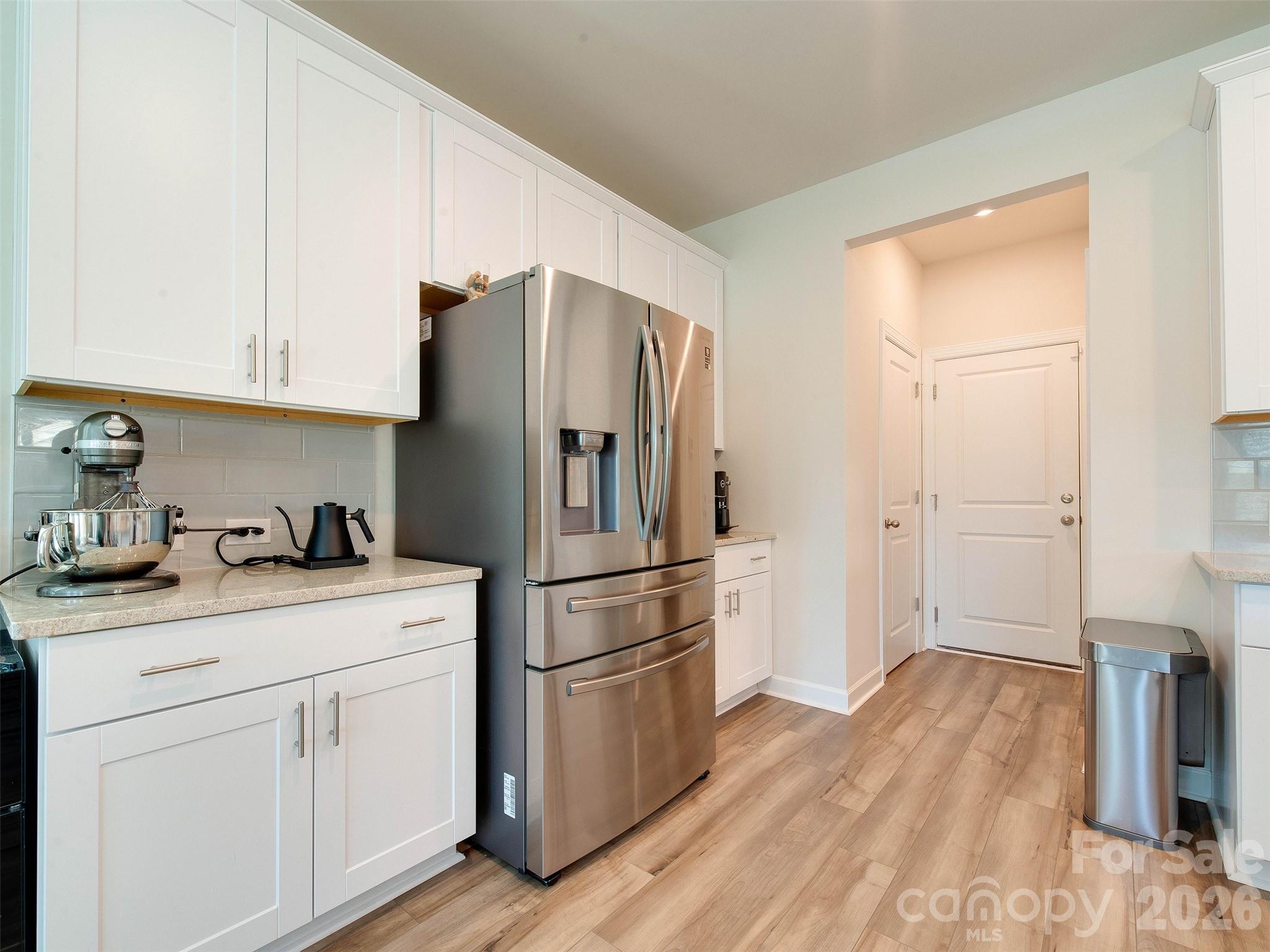 4009 Woodland View Drive — Charlotte