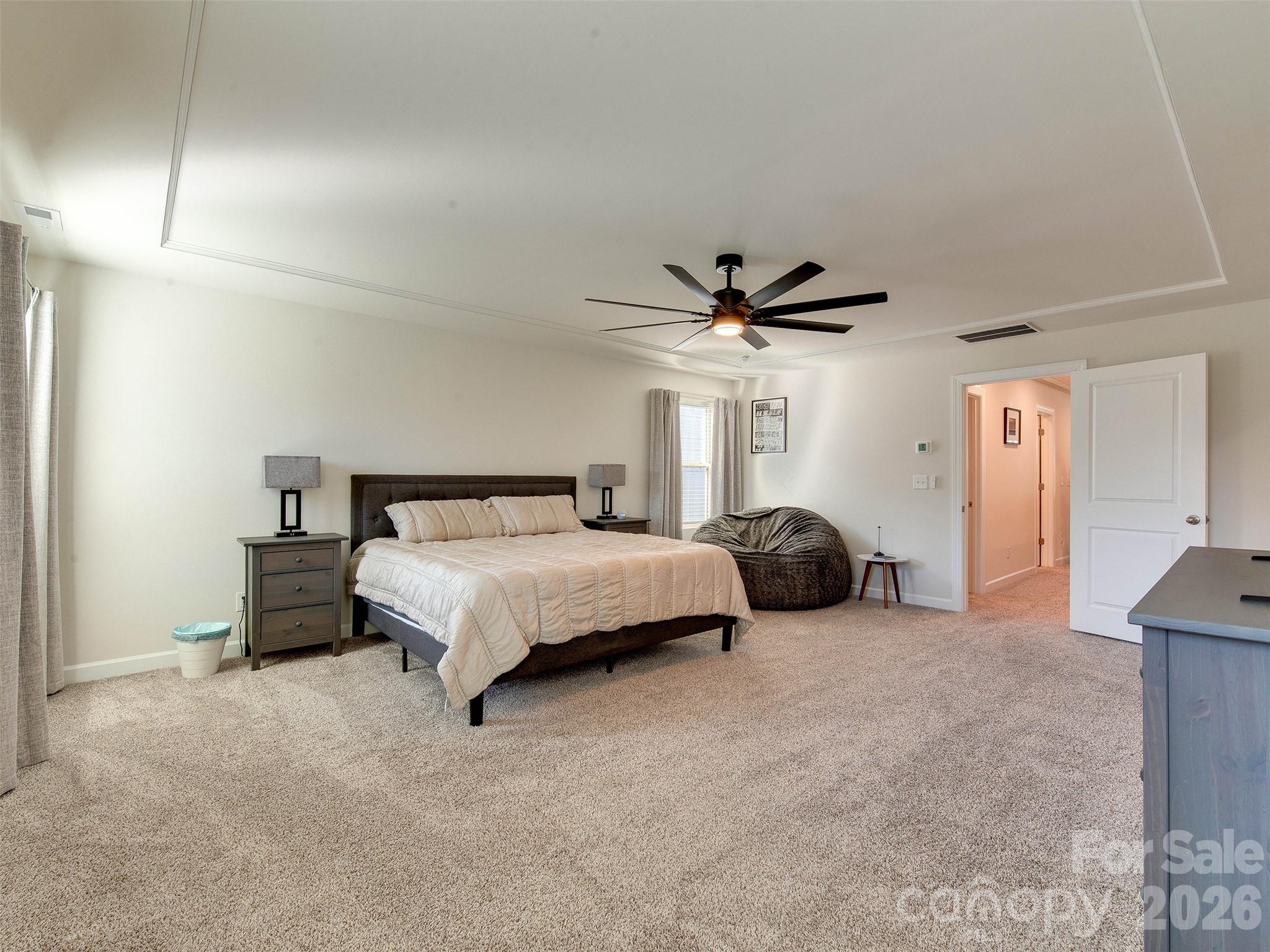 4009 Woodland View Drive — Charlotte