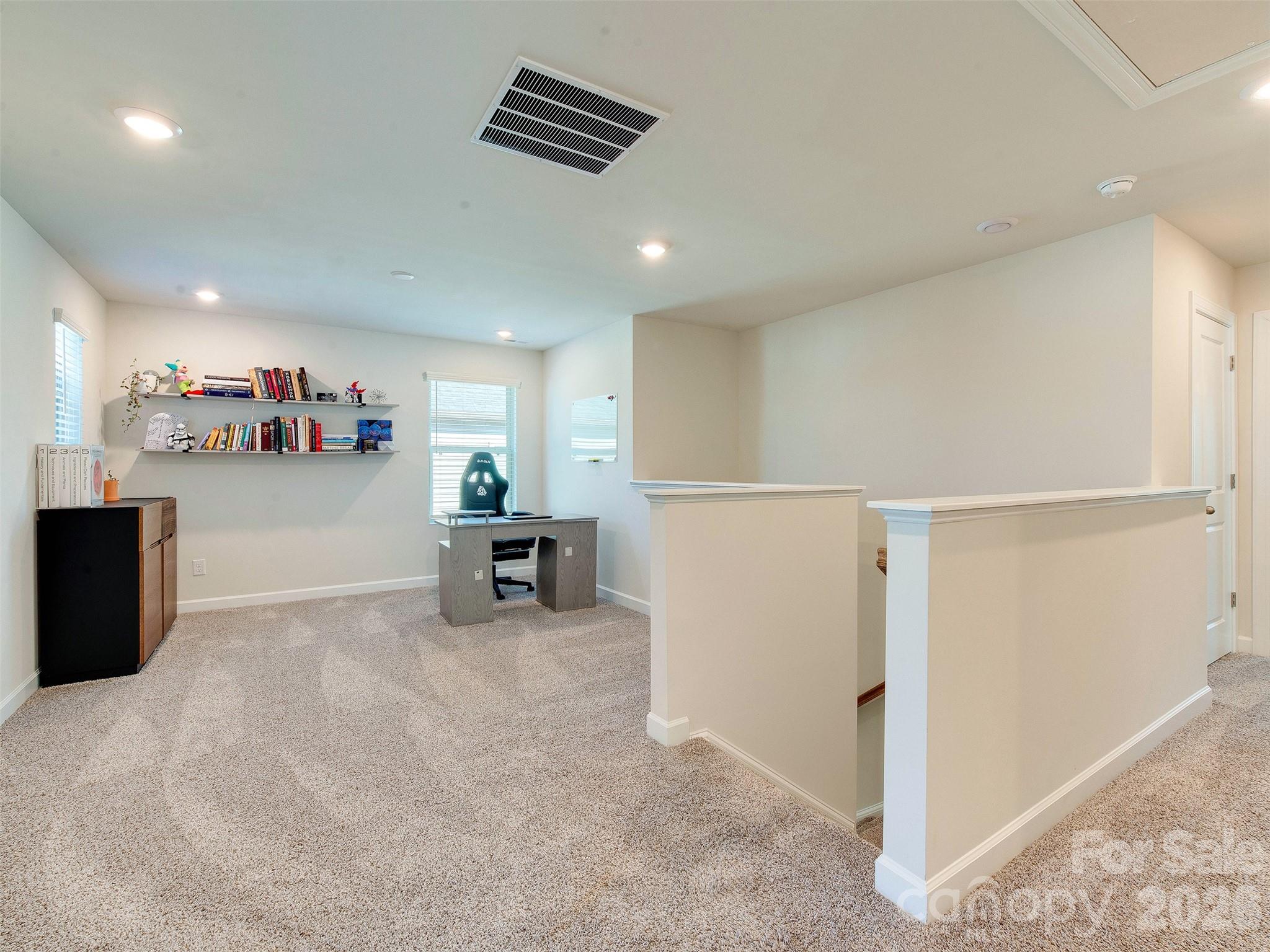4009 Woodland View Drive — Charlotte