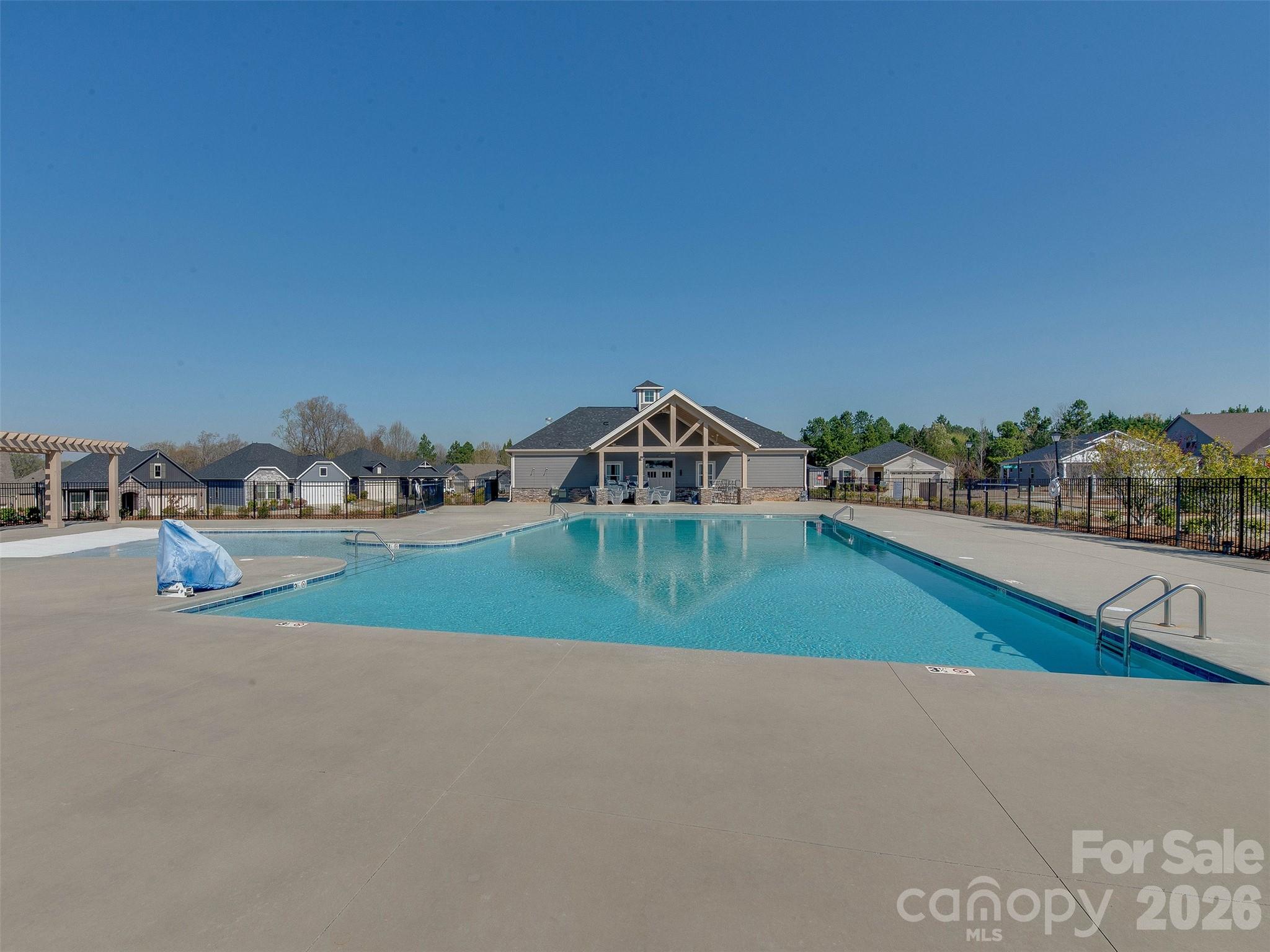 4009 Woodland View Drive — Charlotte