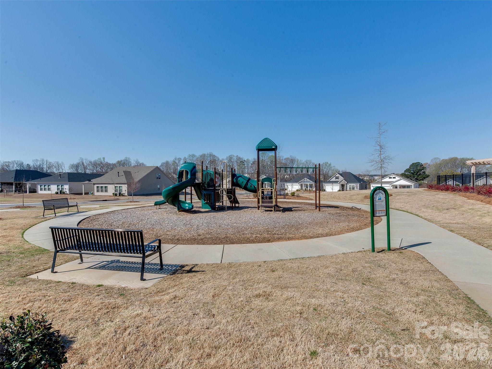 4009 Woodland View Drive — Charlotte
