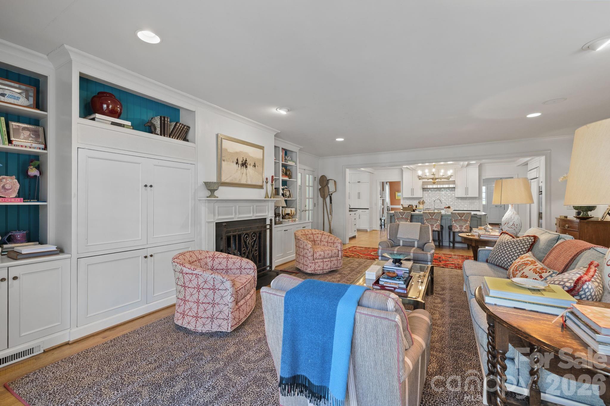 312 Ridgewood Avenue — Charlotte