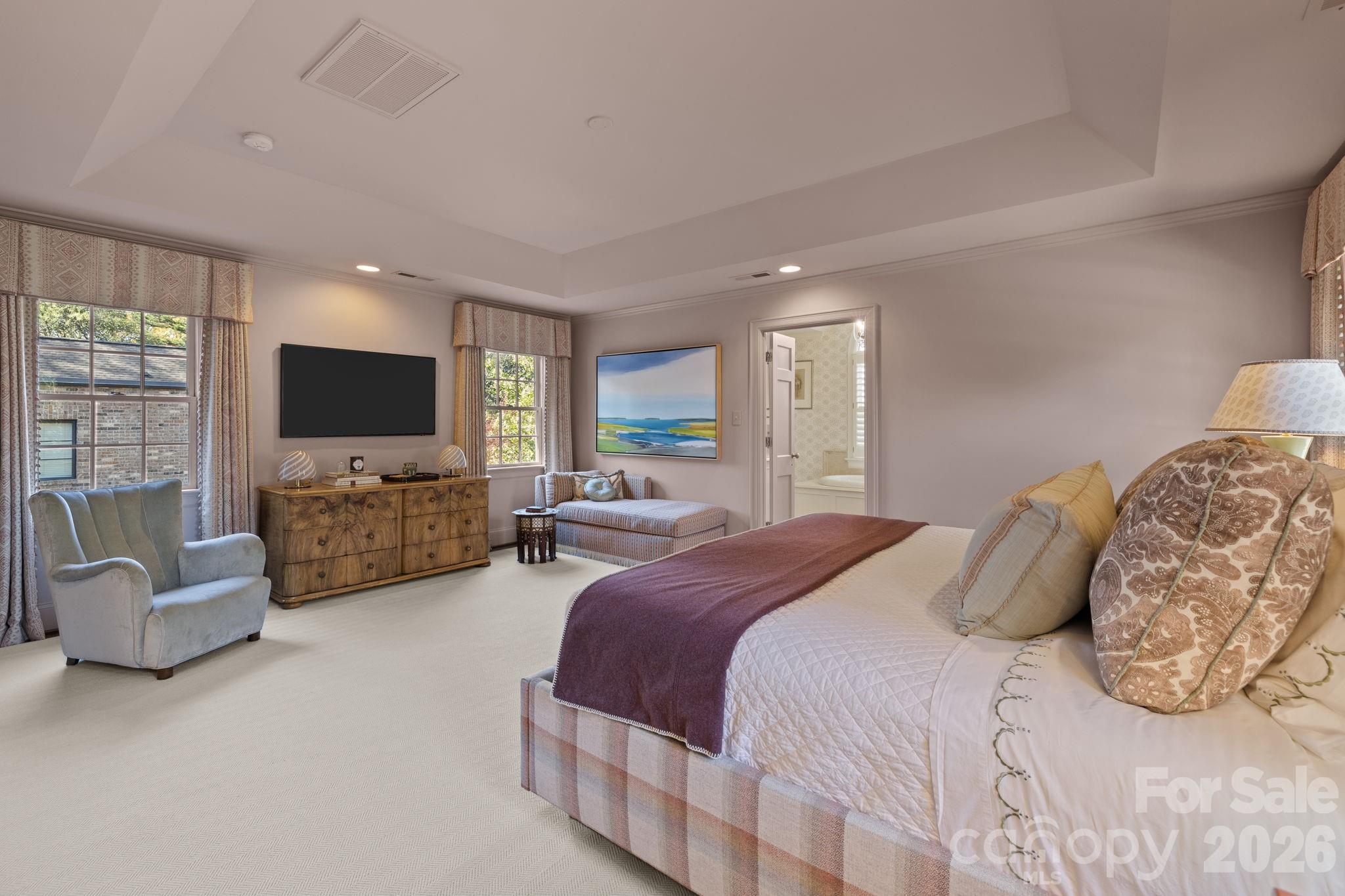 312 Ridgewood Avenue — Charlotte