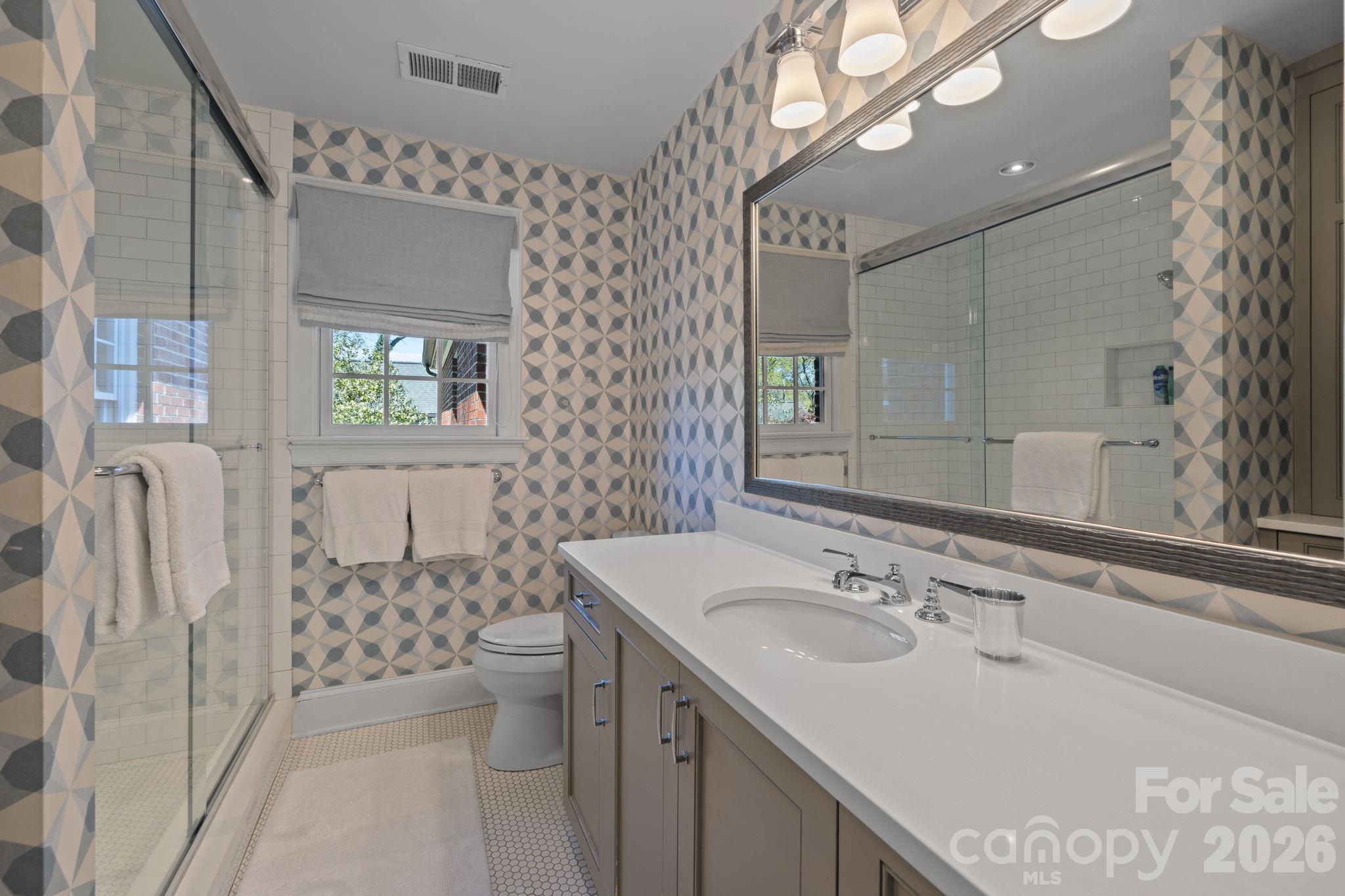 312 Ridgewood Avenue — Charlotte