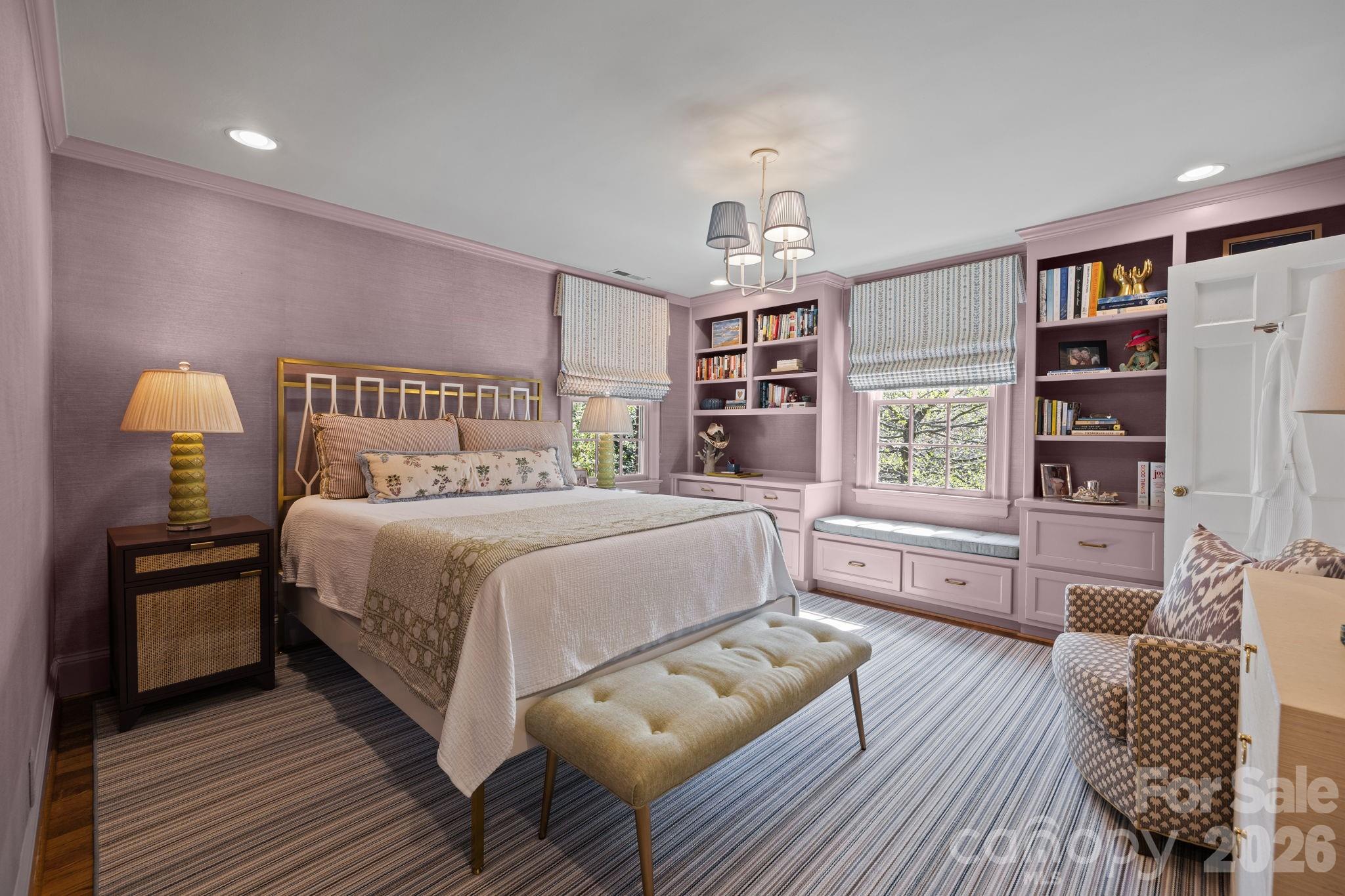 312 Ridgewood Avenue — Charlotte