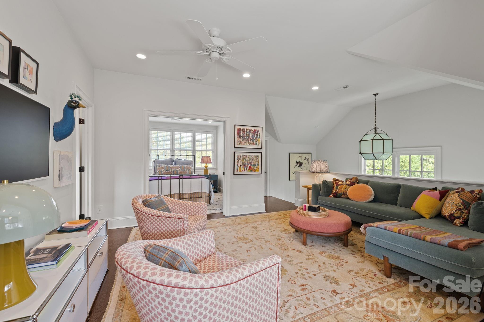 312 Ridgewood Avenue — Charlotte