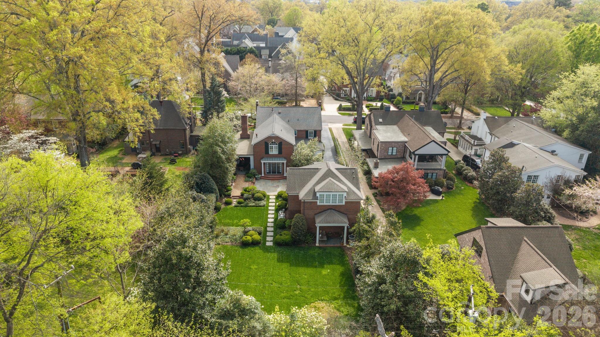 312 Ridgewood Avenue — Charlotte