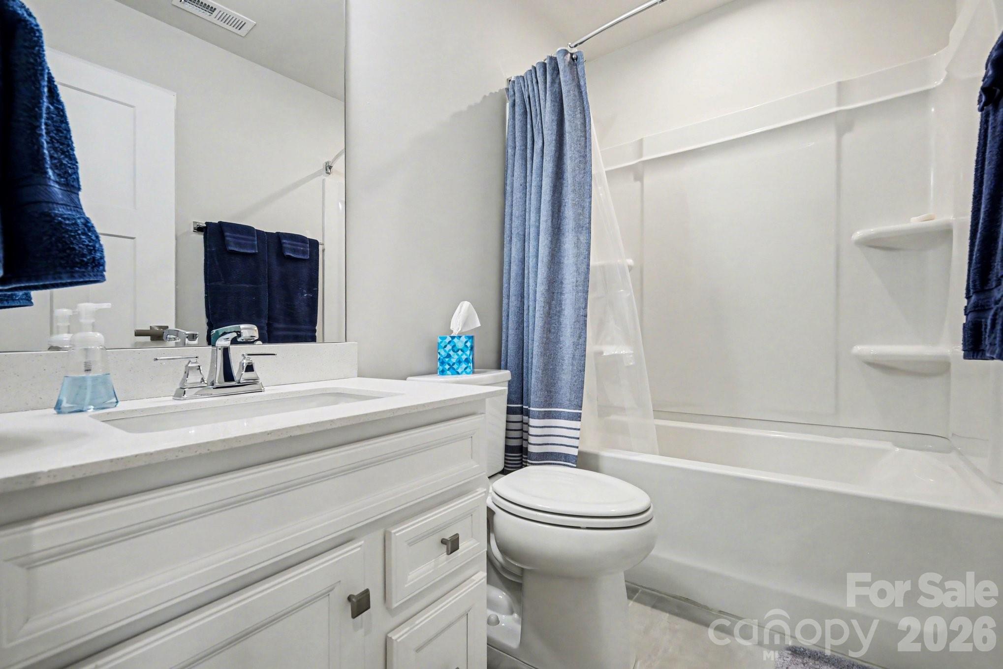 1946 Tupelo Grove Lane — Gastonia