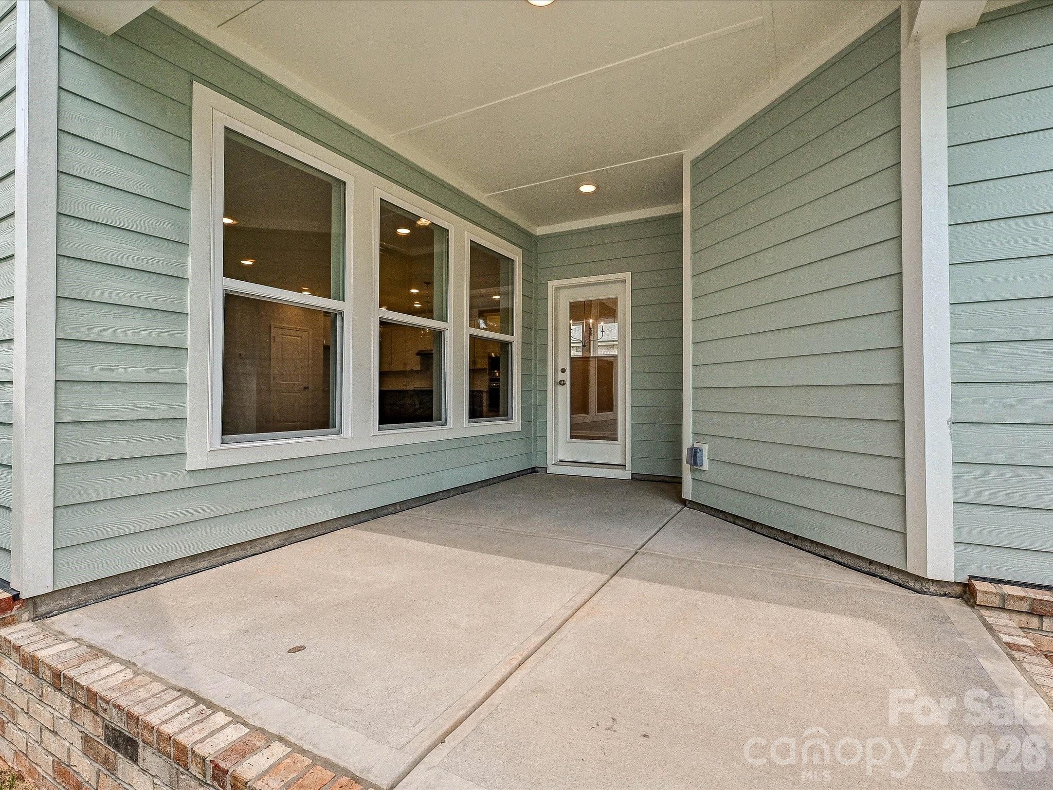 18200 Middle Springs Lane — Mint Hill