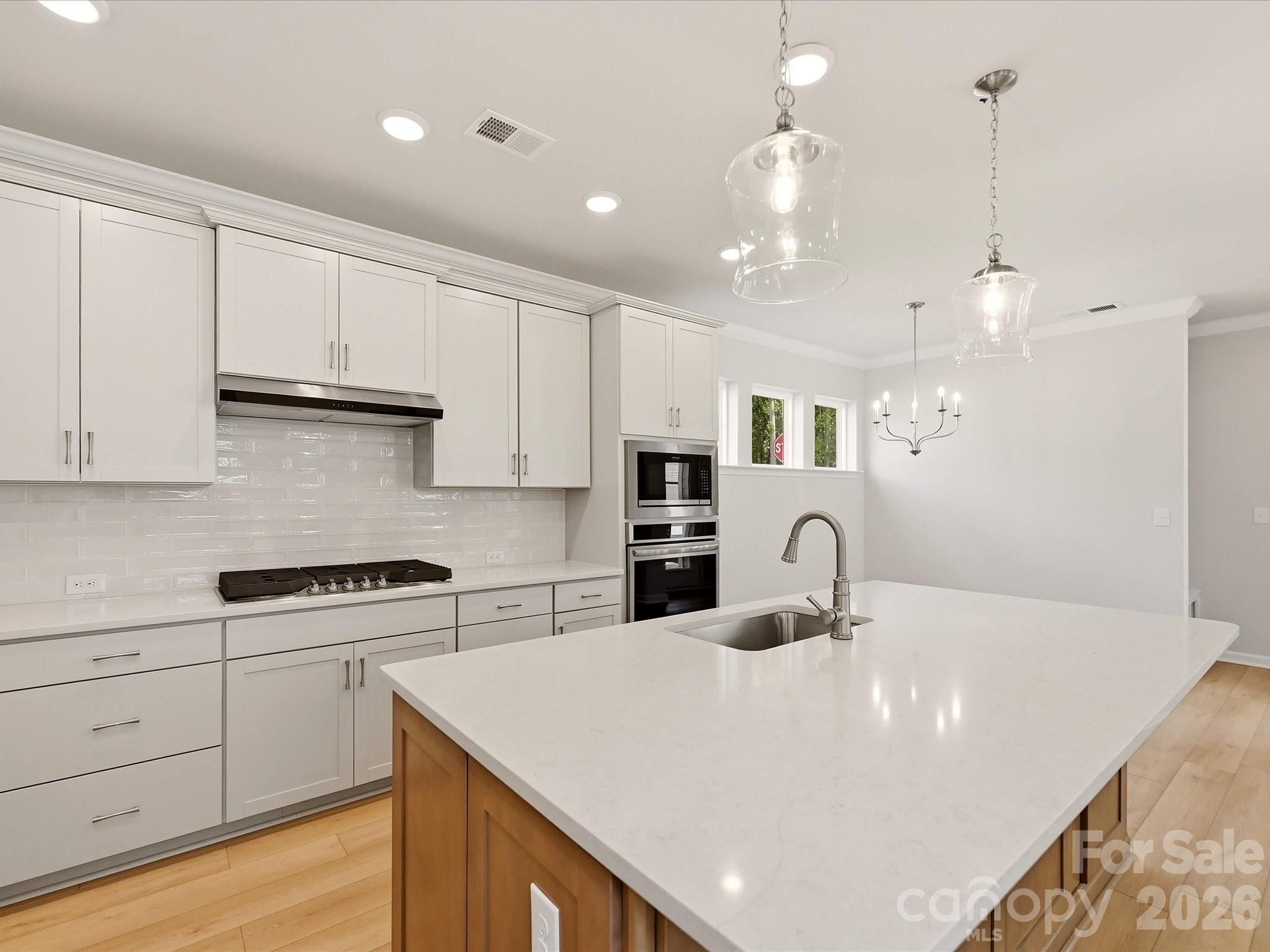 18200 Middle Springs Lane — Mint Hill
