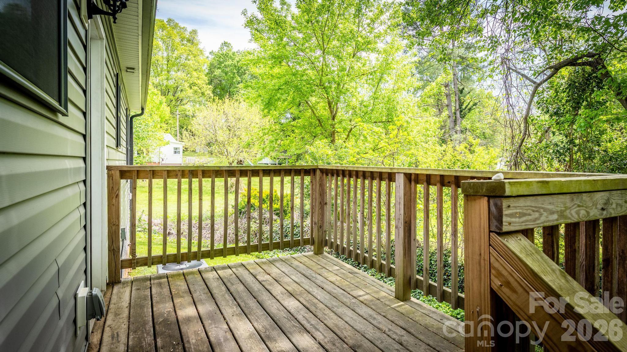 614 E Front Street — Statesville