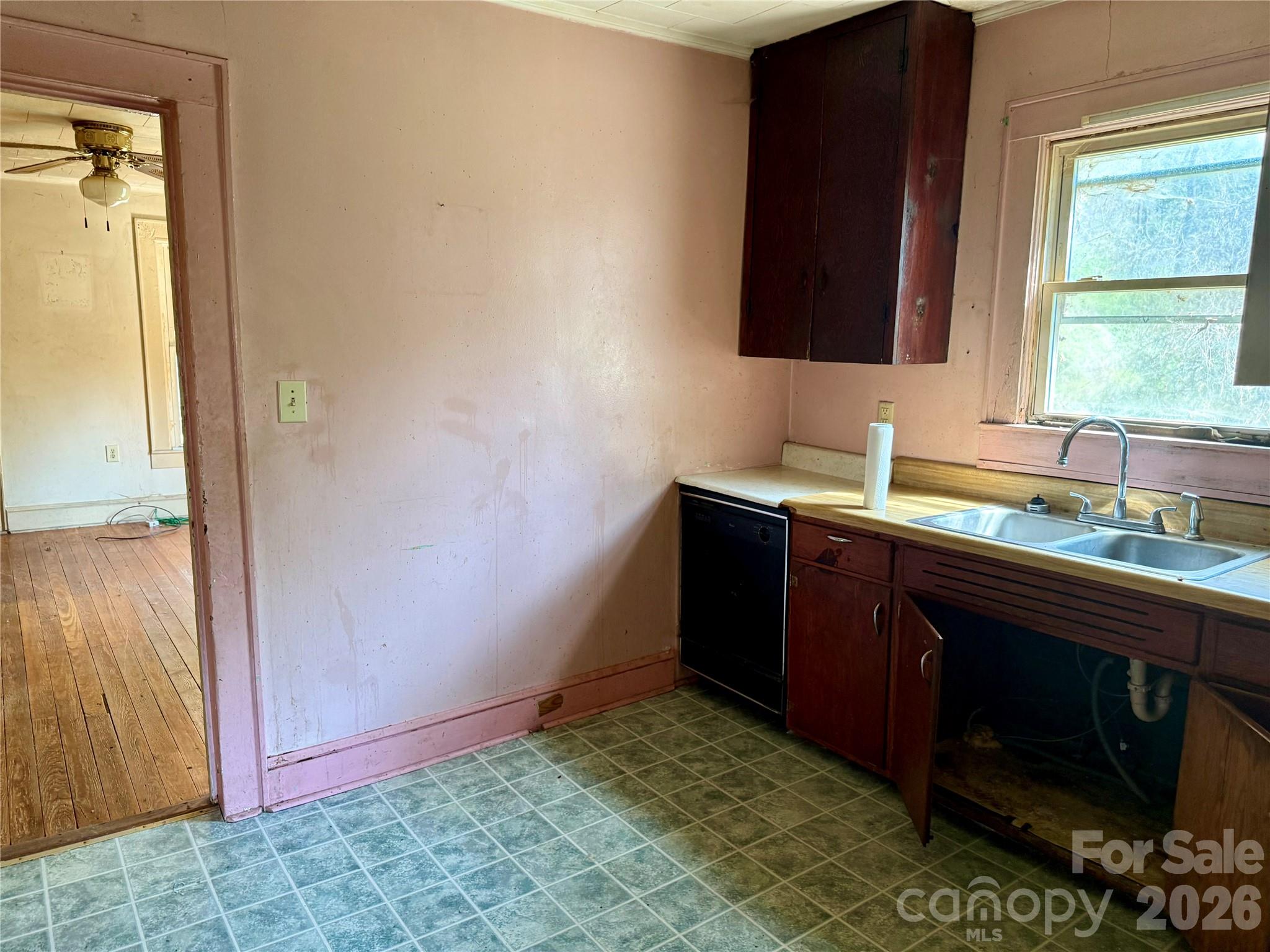 144 Branch Street — Rutherfordton