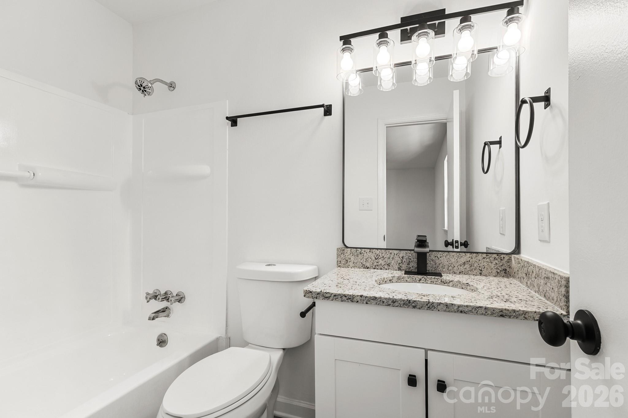 8517 Castle Pine Court — Charlotte