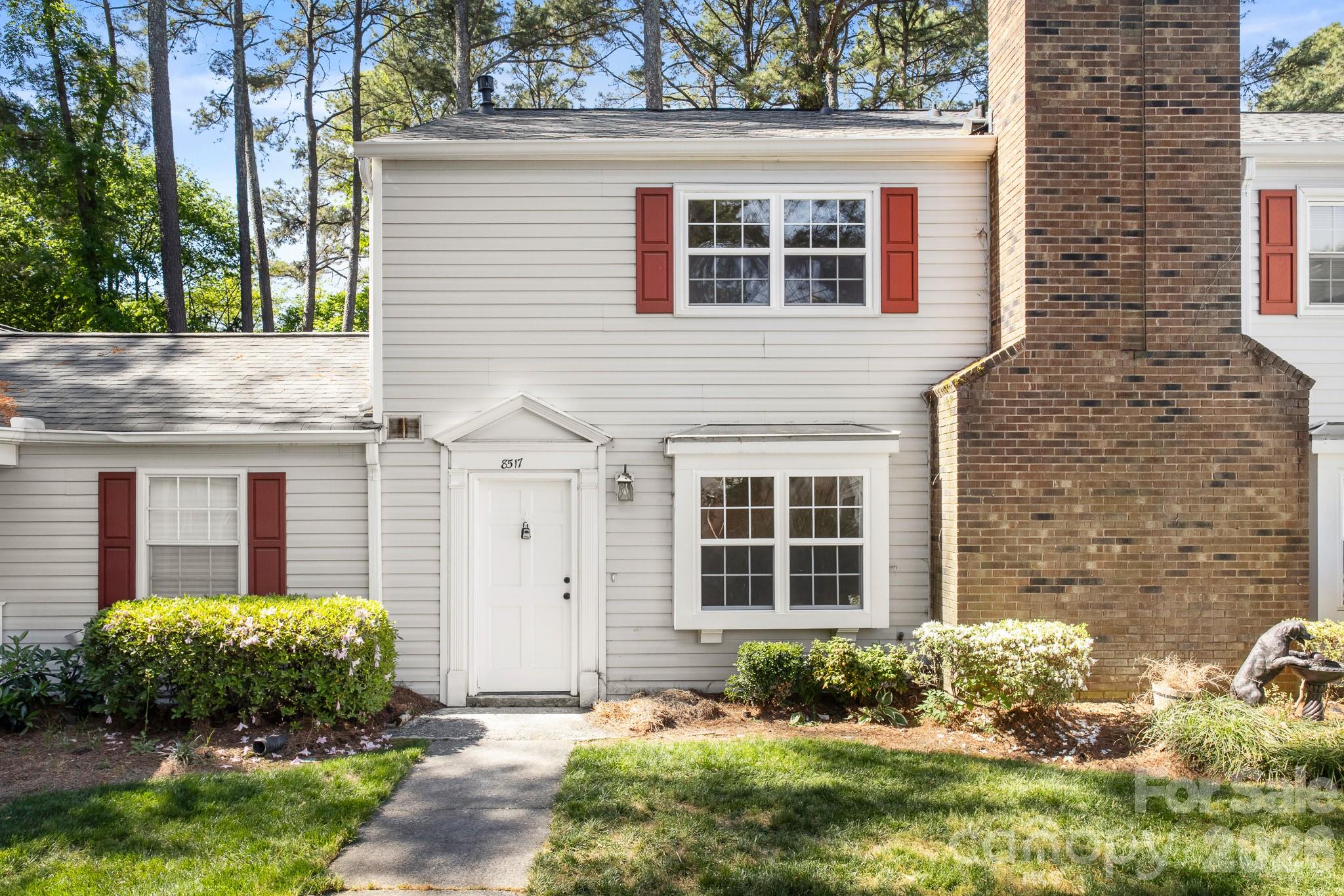 8517 Castle Pine Court — Charlotte